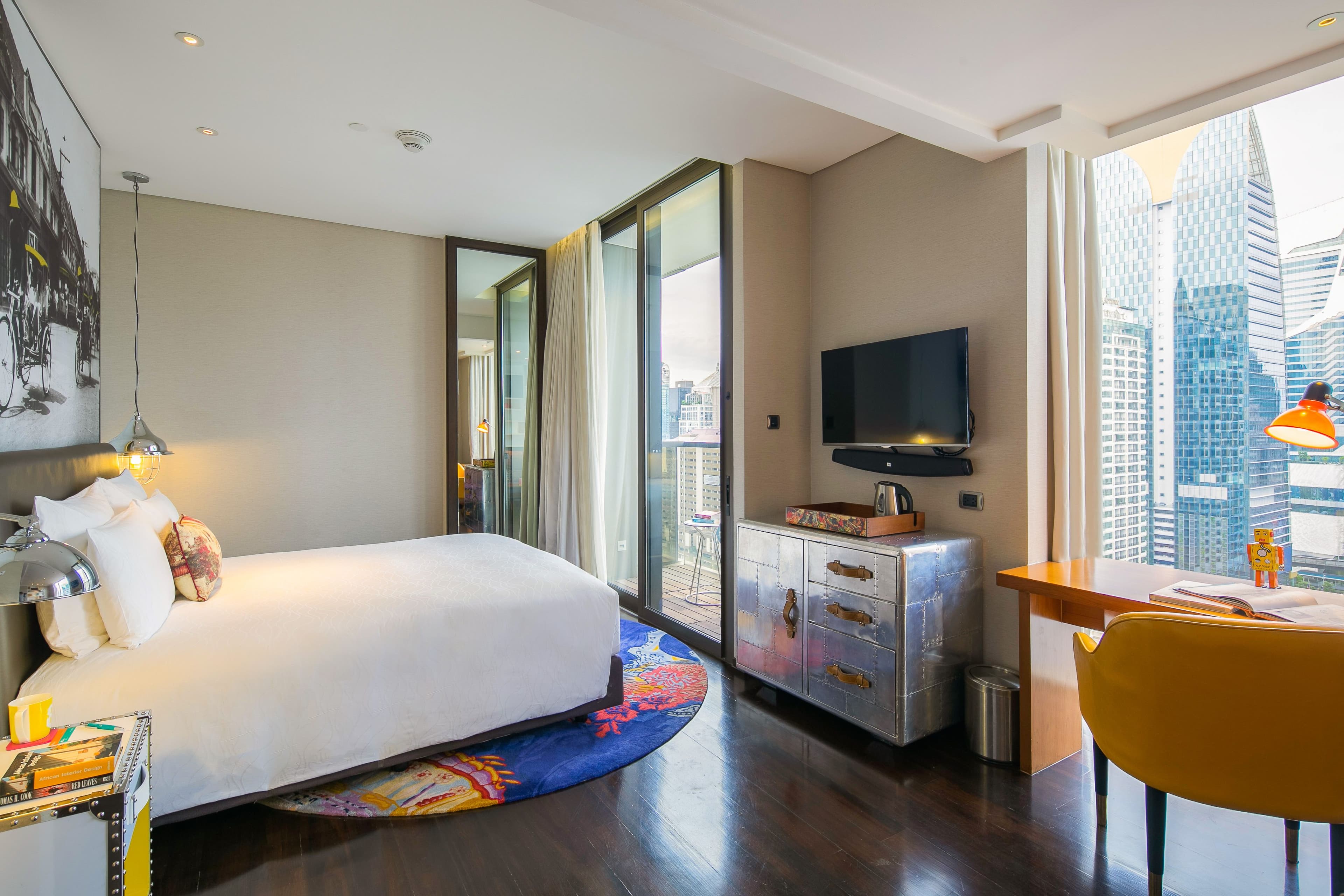 Hotel Indigo Bangkok Wireless Road — 77