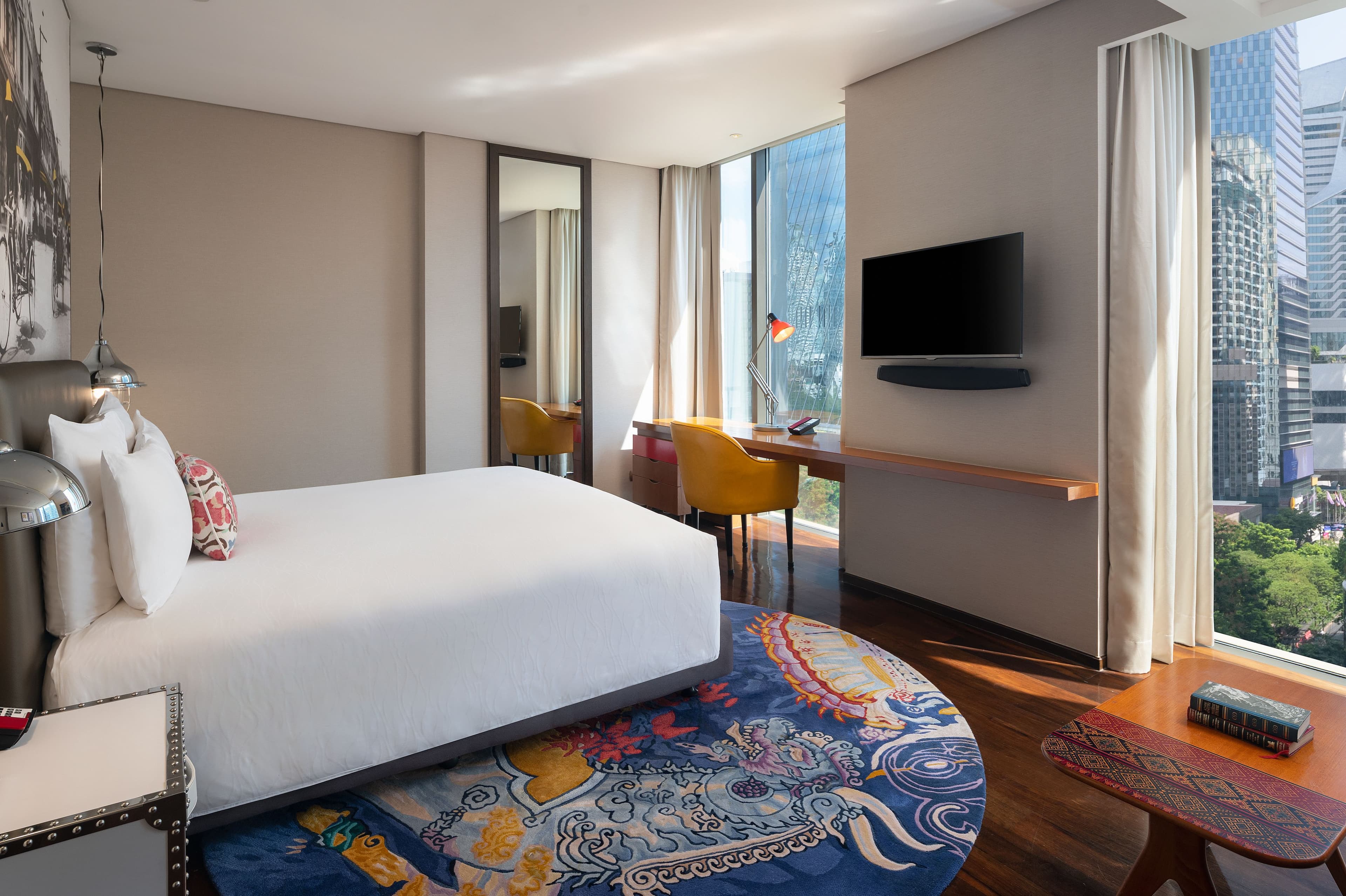 Hotel Indigo Bangkok Wireless Road - Image 4