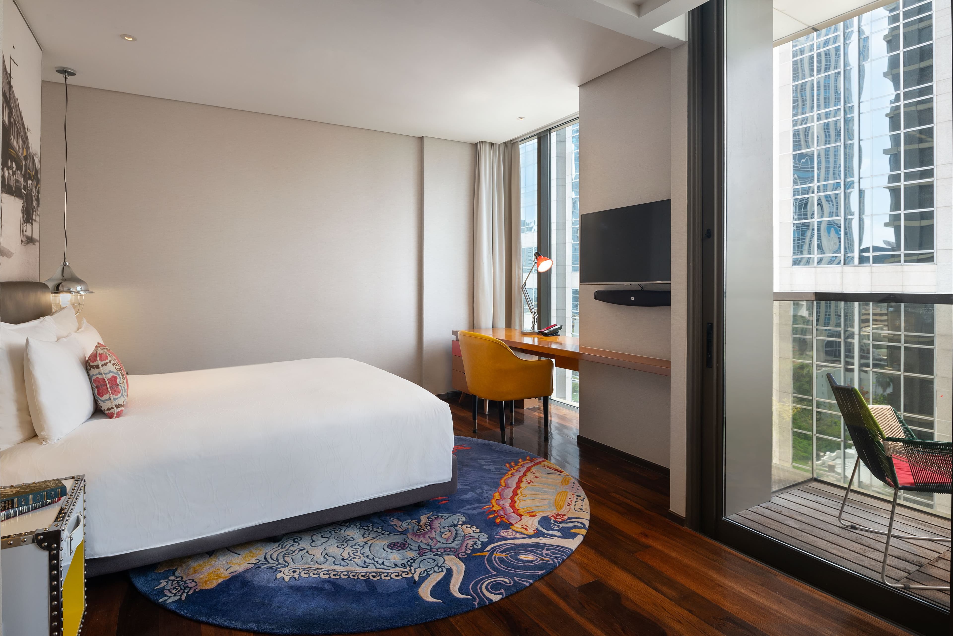 Hotel Indigo Bangkok Wireless Road — 97