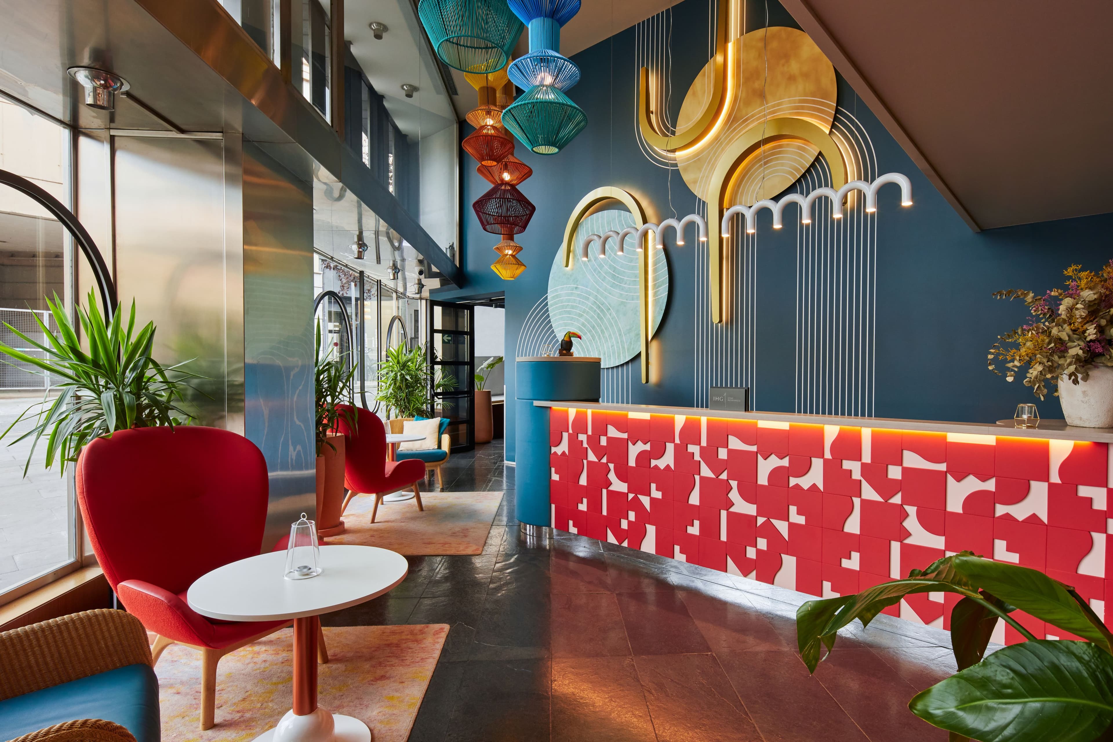 Hotel Indigo Barcelona Plaza Espana - Image 1