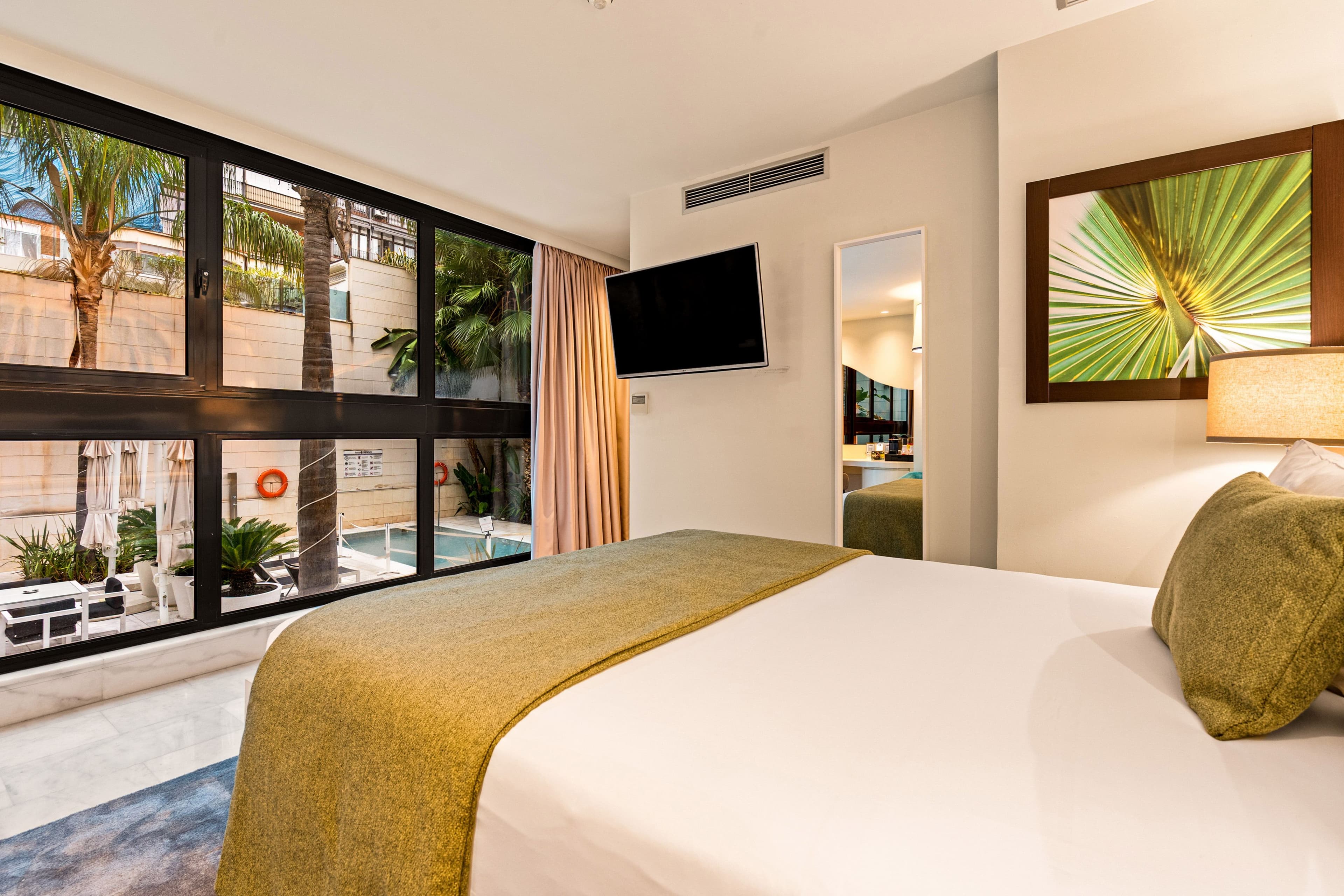 Hotel Indigo Barcelona - Plaza Catalunya — 11