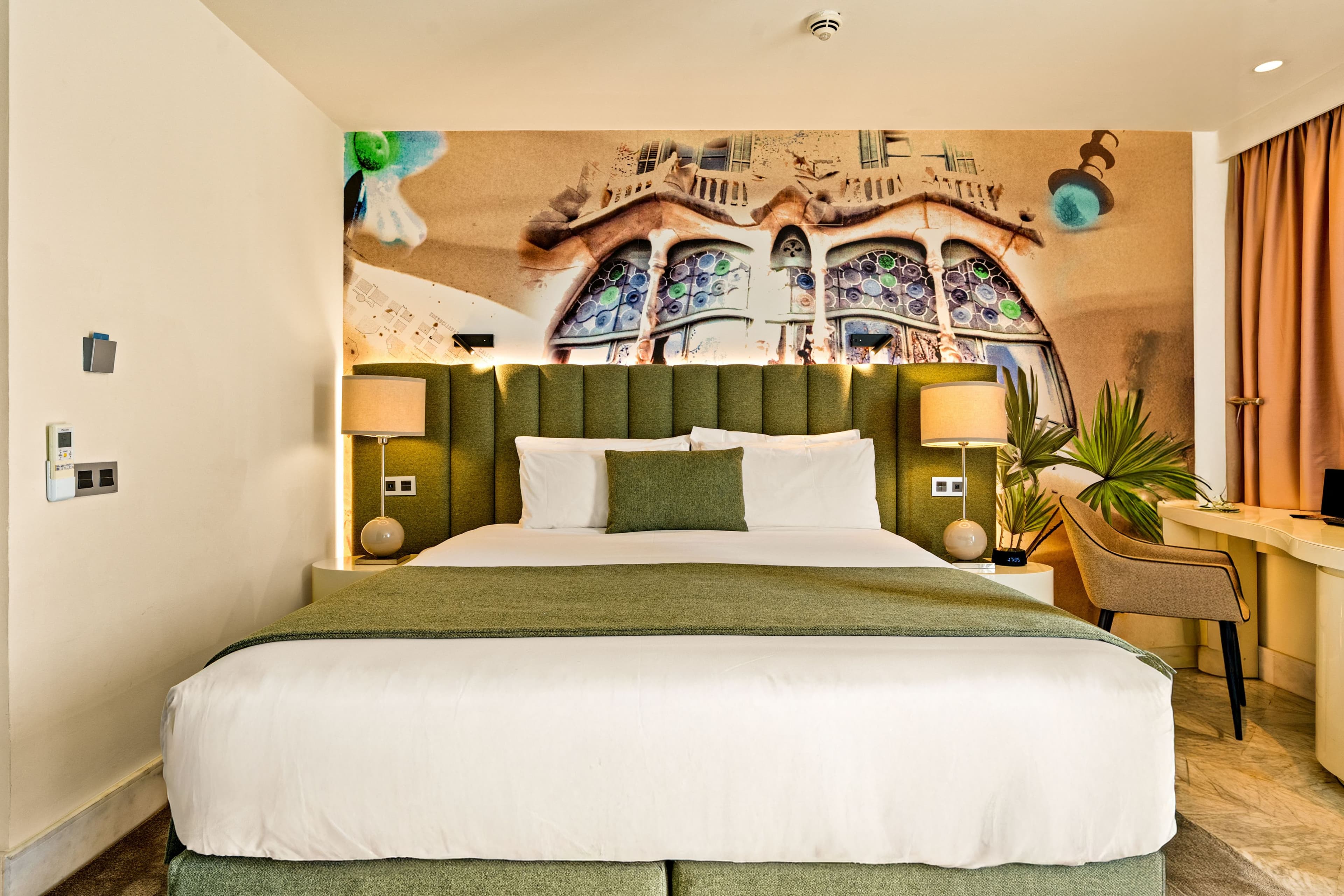 Hotel Indigo Barcelona - Plaza Catalunya — 33