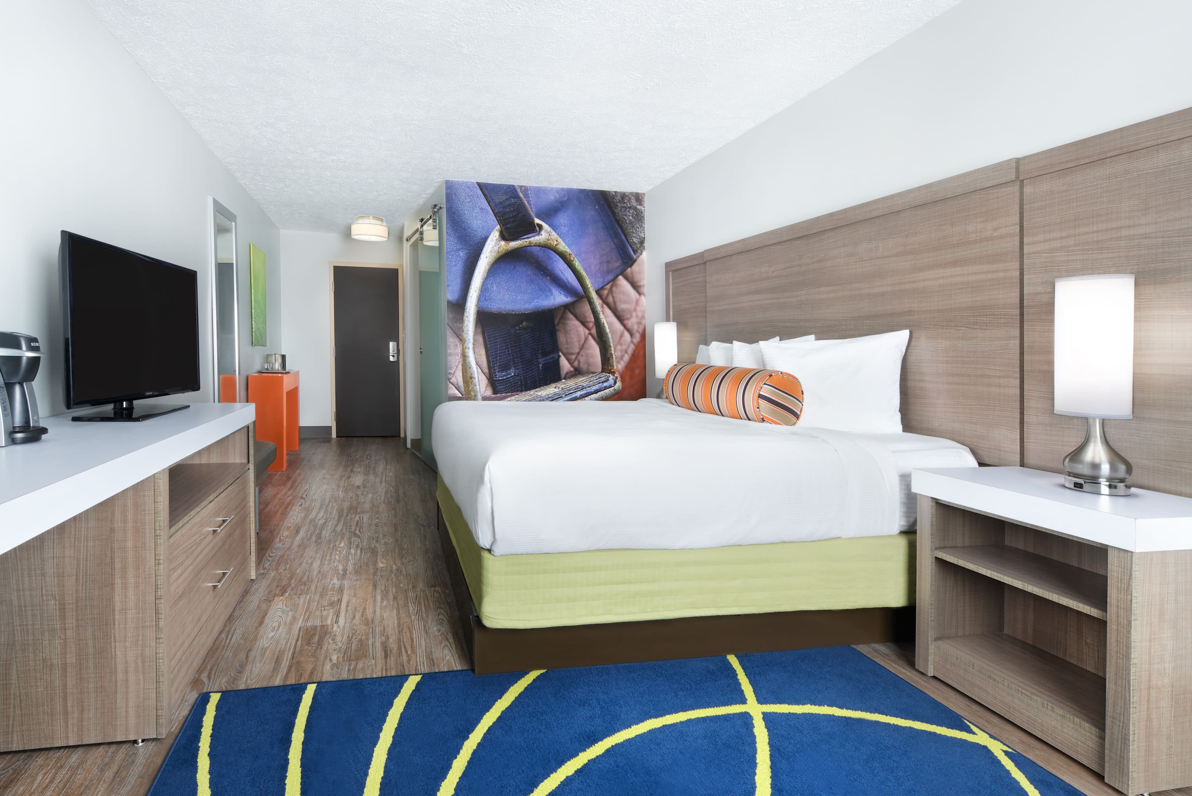 Hotel Indigo Cleveland-Beachwood - Image 4