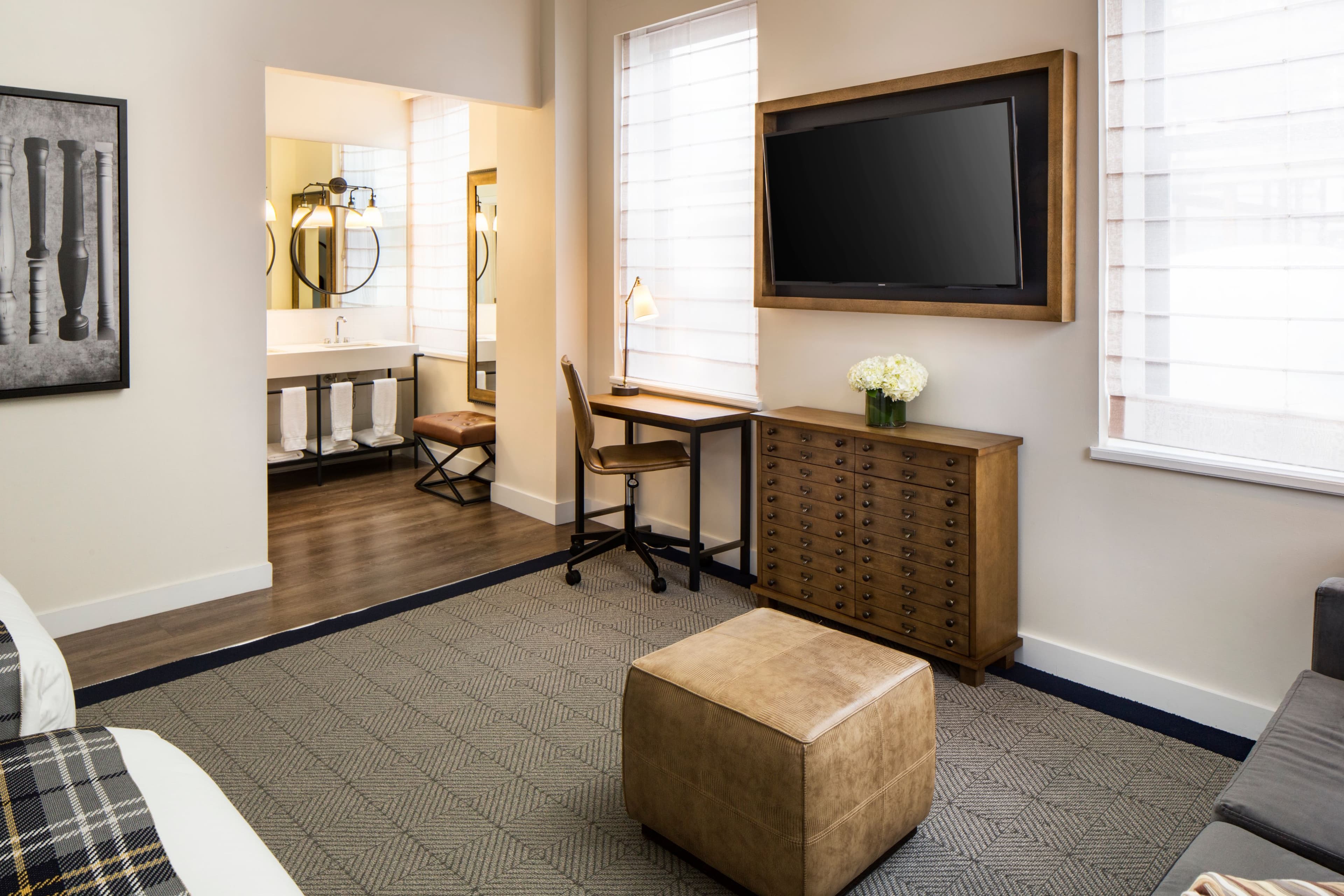 Hotel Indigo Boston Garden — 53
