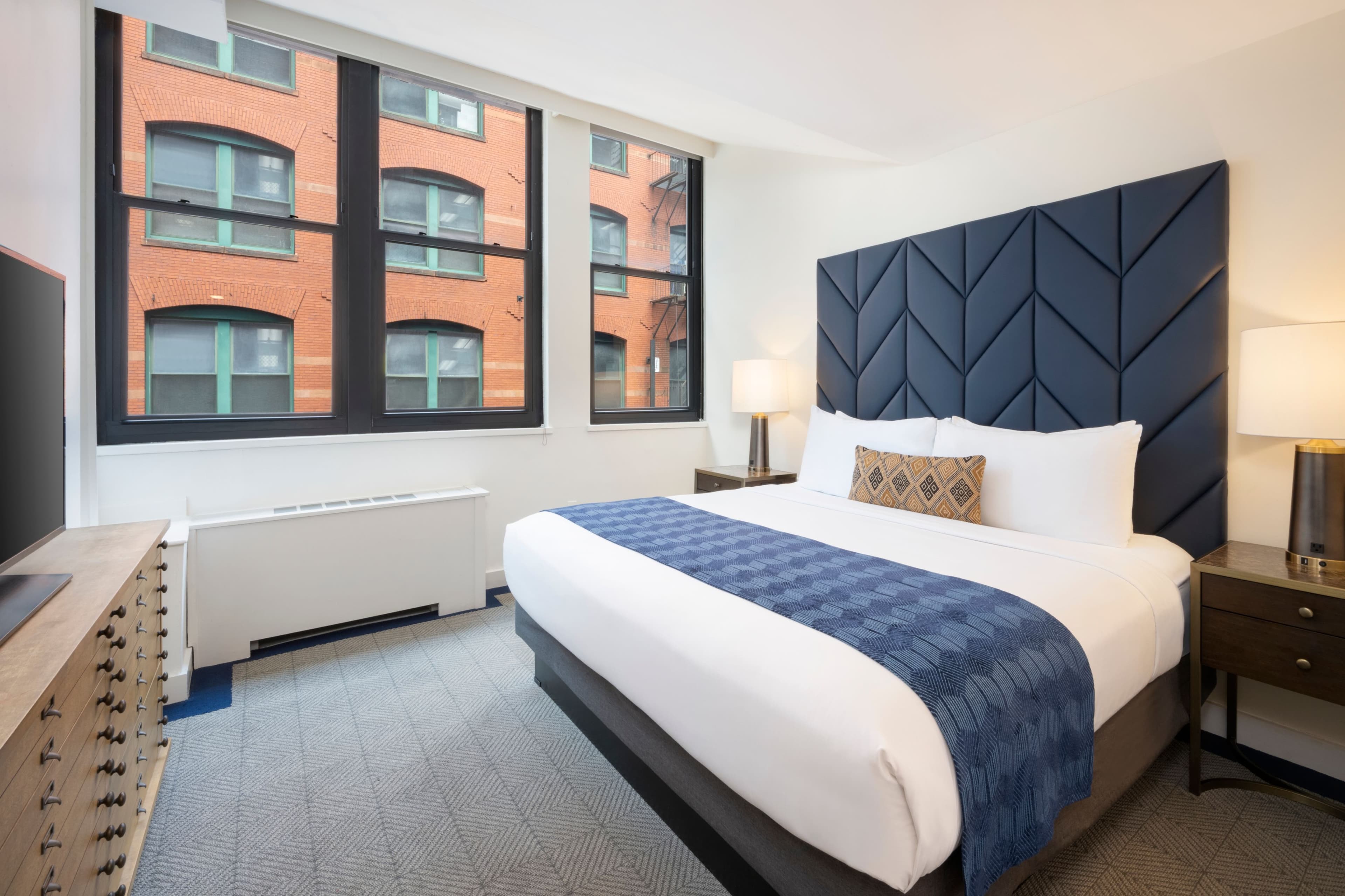 Hotel Indigo Boston Garden — 26