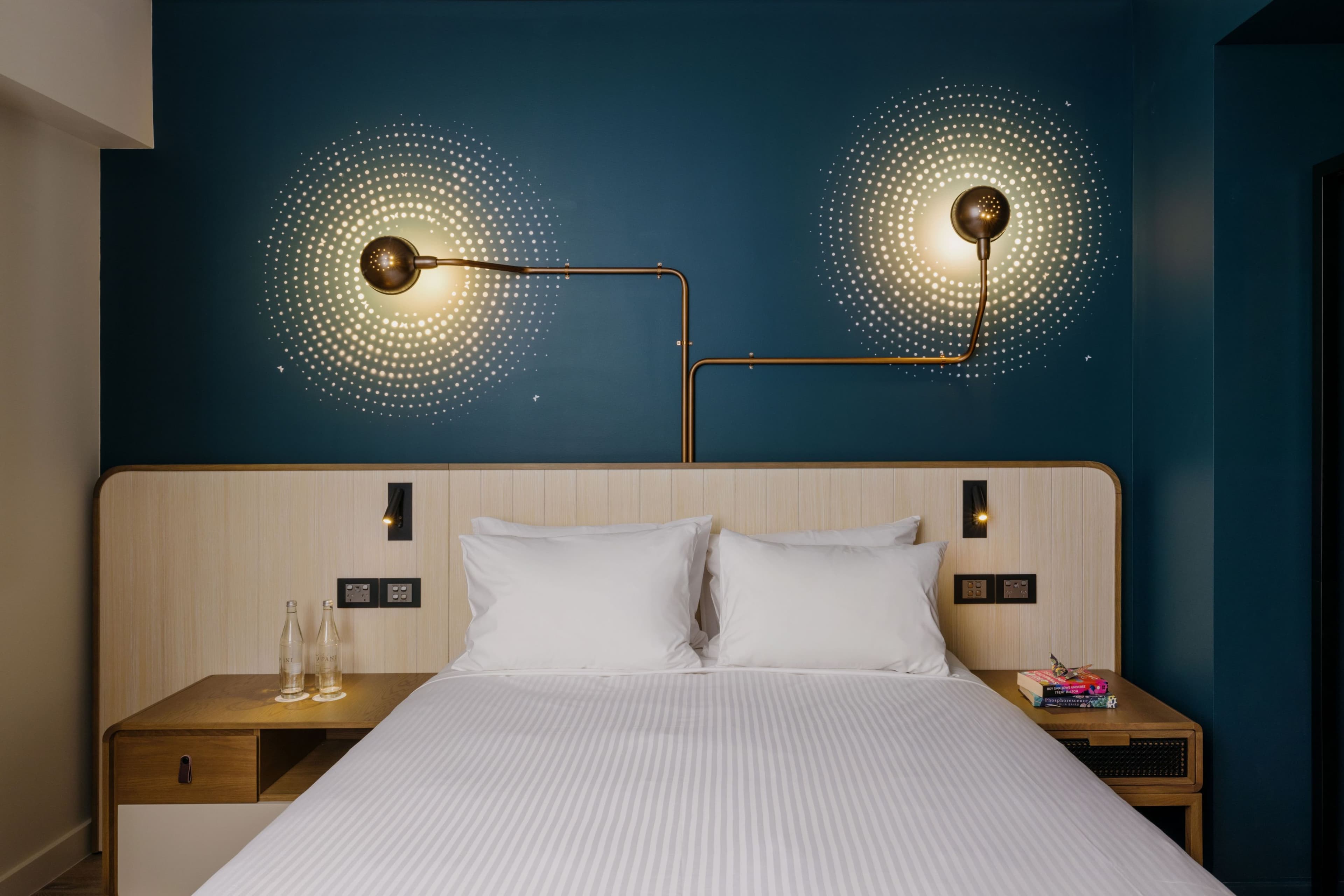 Hotel Indigo Brisbane City Centre — 3