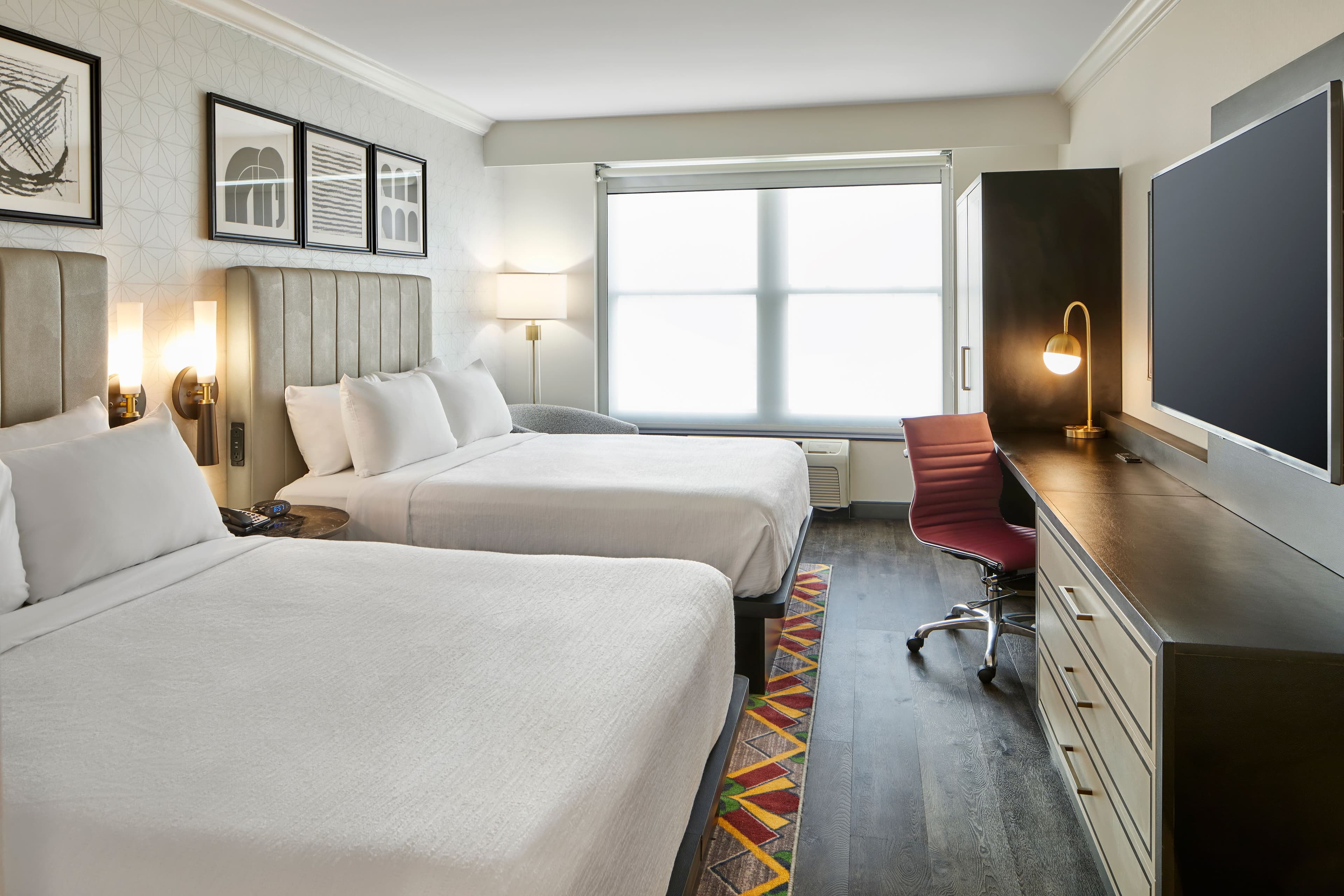 Hotel Indigo Cleveland Downtown - Image 3