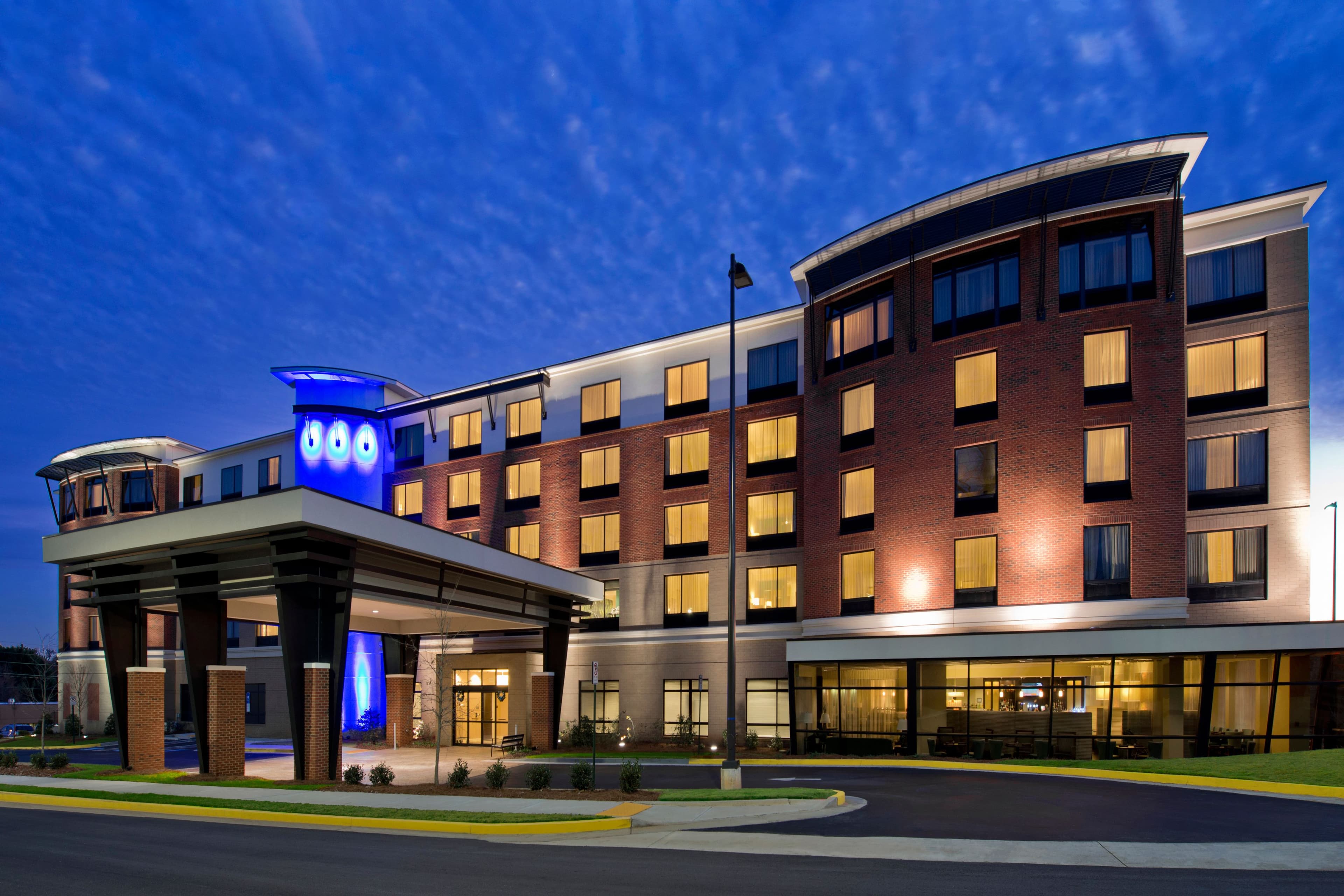 Hotel Indigo Atlanta Airport - College Park - Image 1