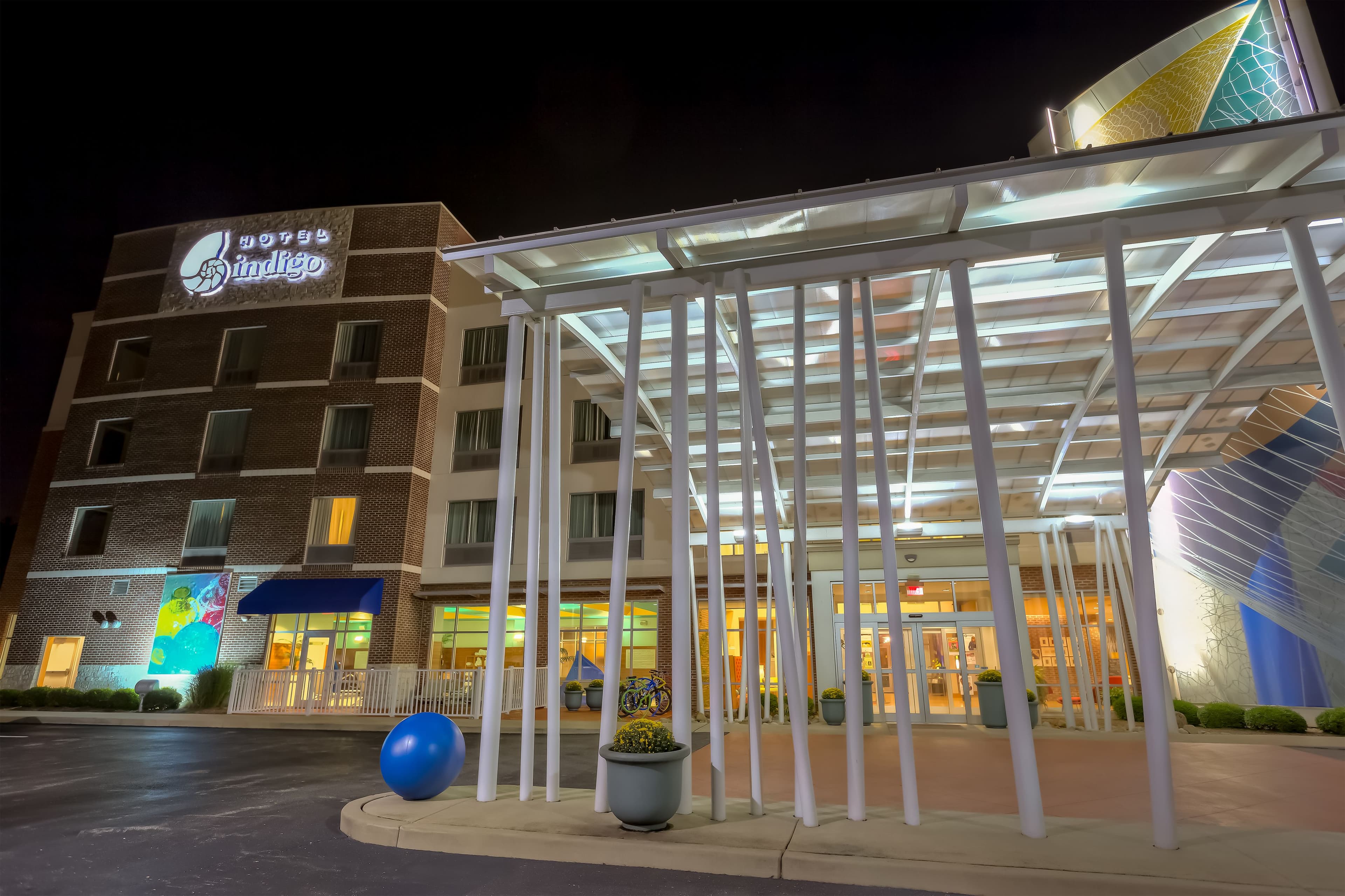 Hotel Indigo Columbus Architectural Center - Image 1