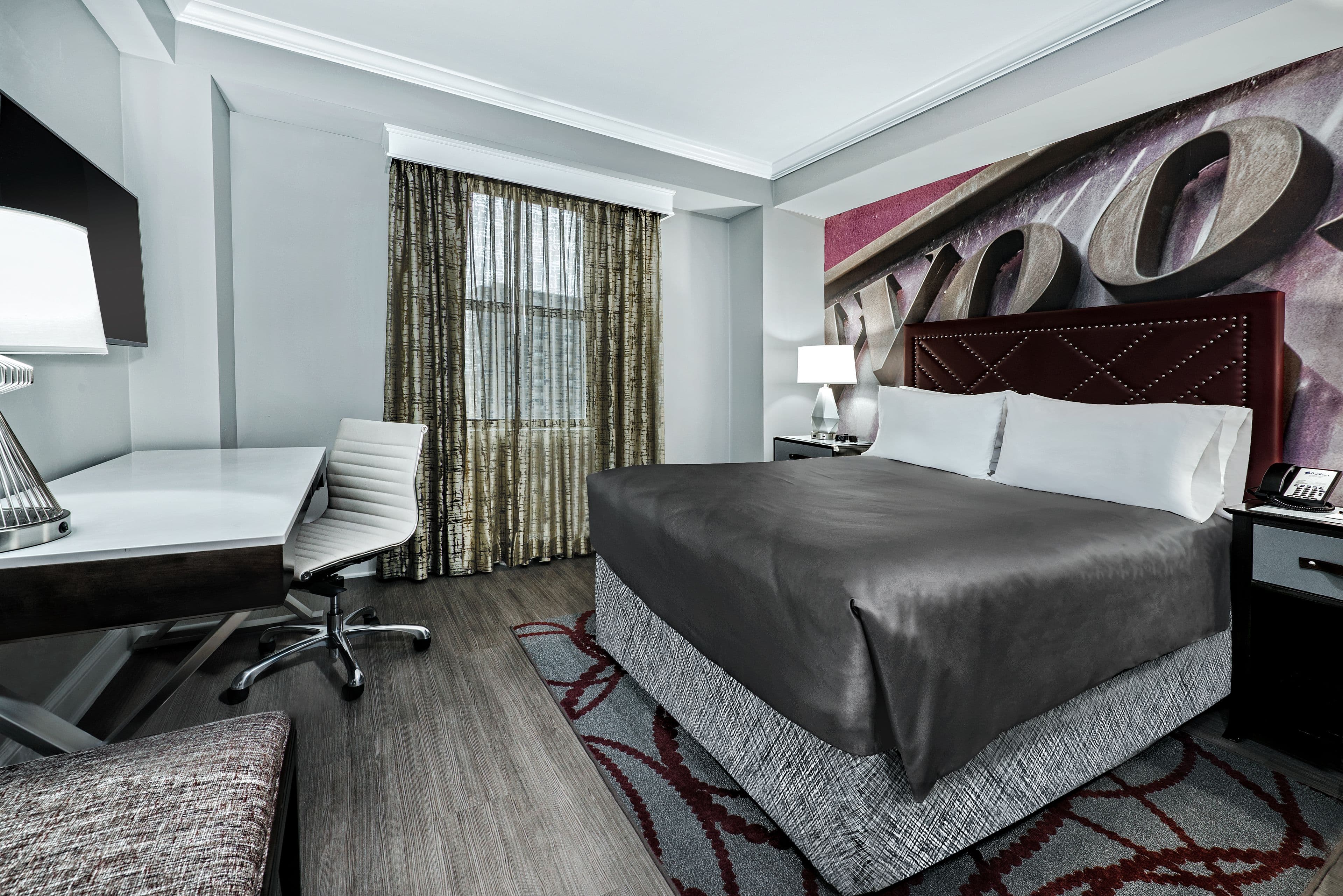 Hotel Indigo Dallas Downtown — 12