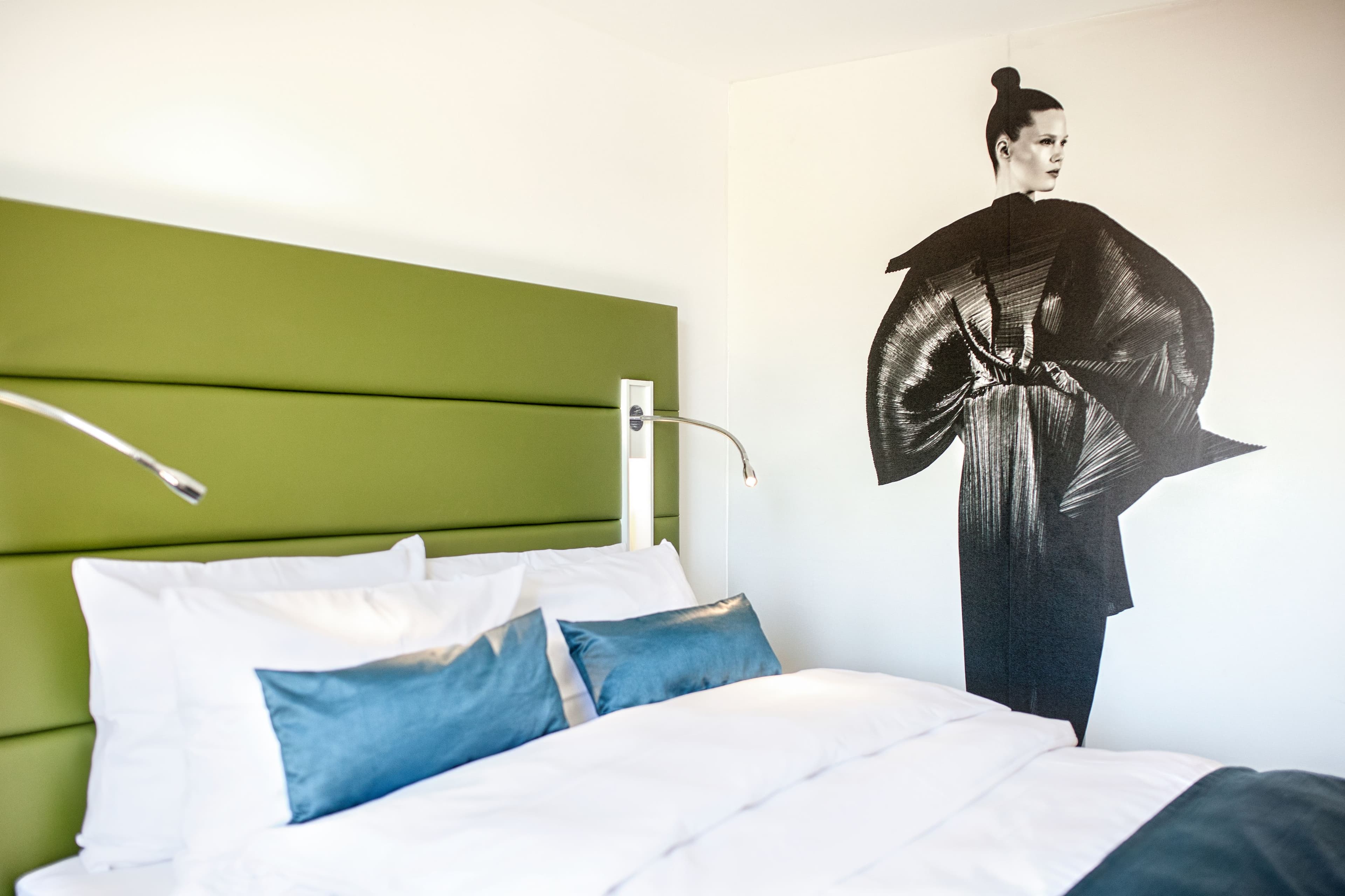 Hotel Indigo Dusseldorf — 9