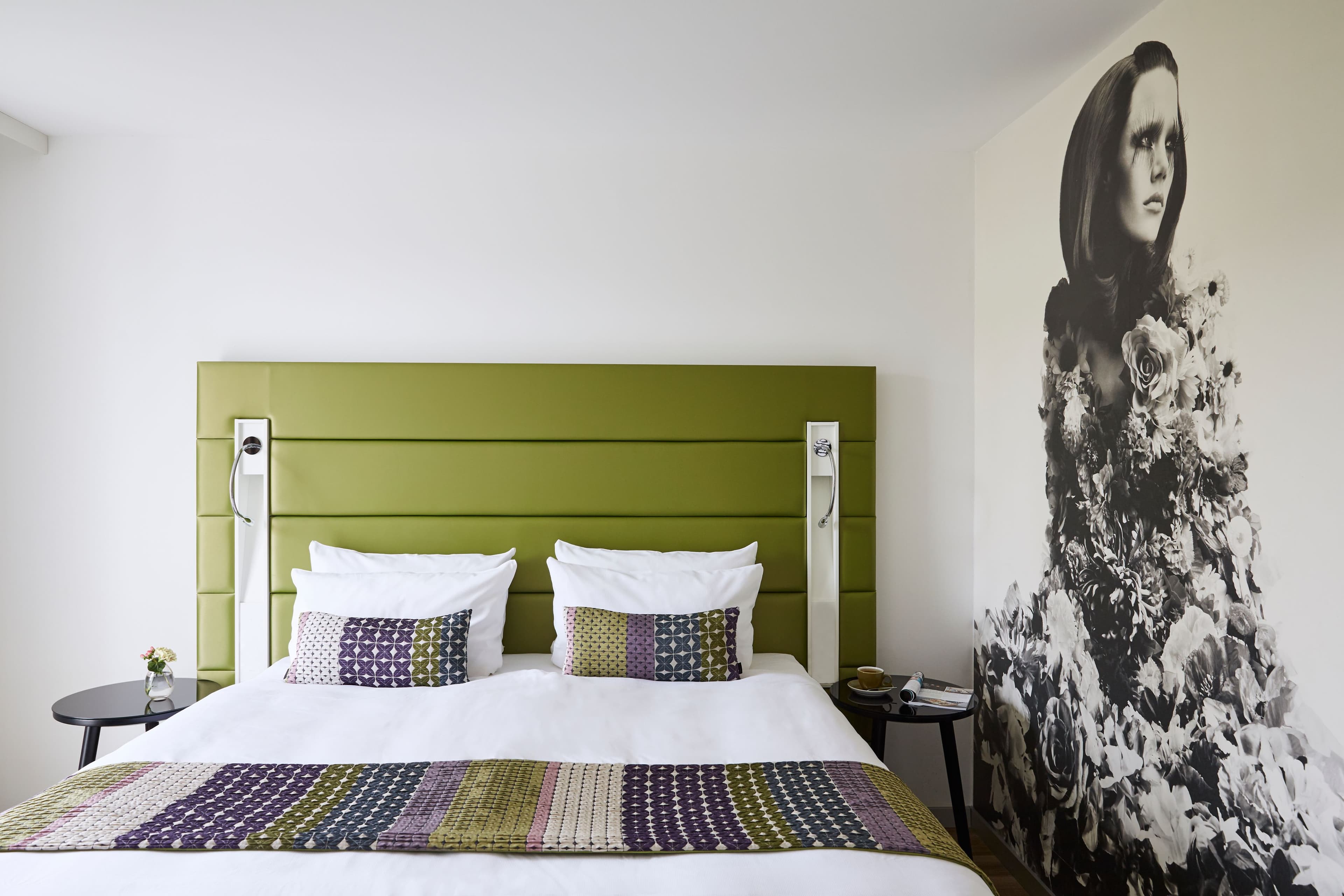Hotel Indigo Dusseldorf - Image 2