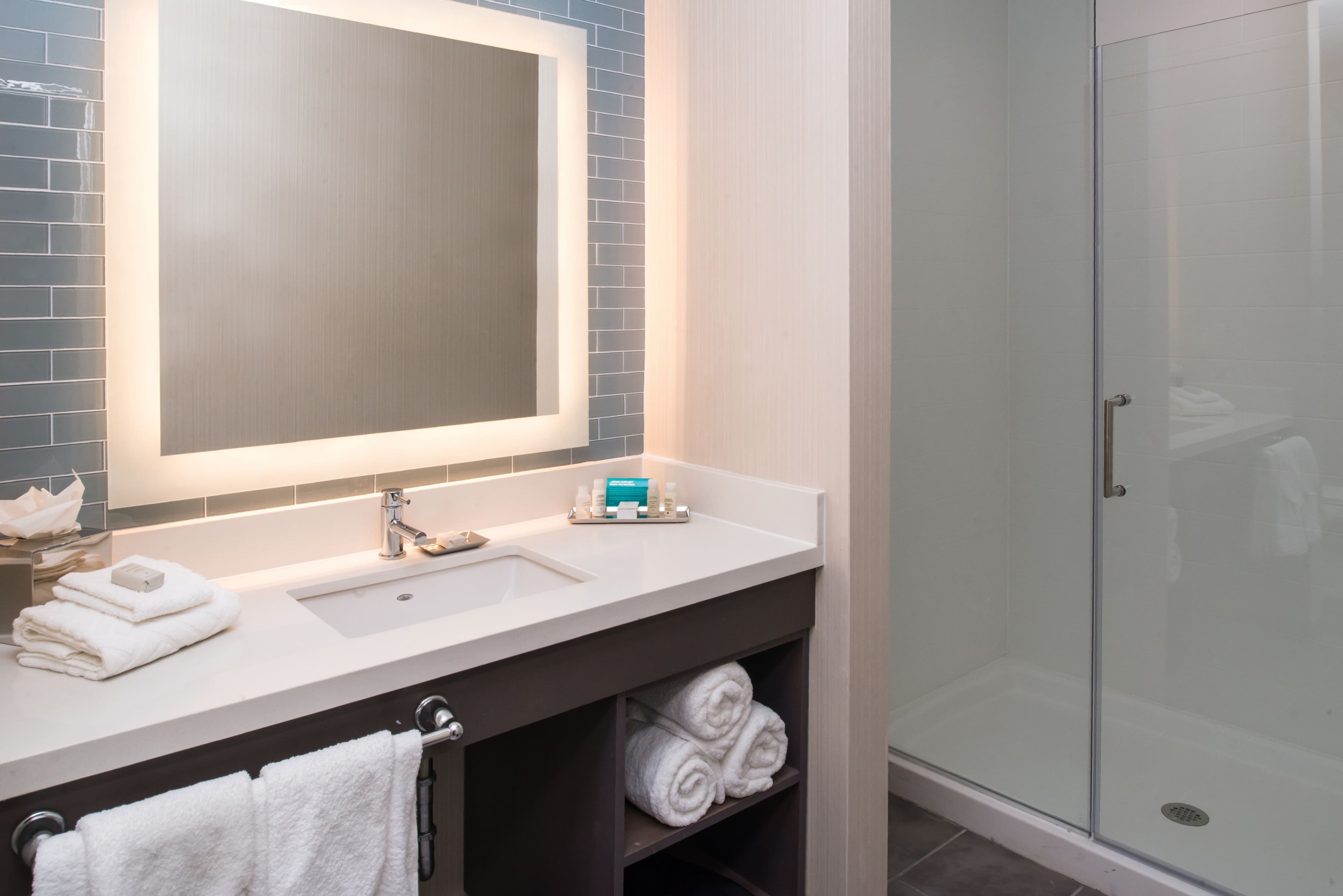 Hotel Indigo Frisco - Image 4