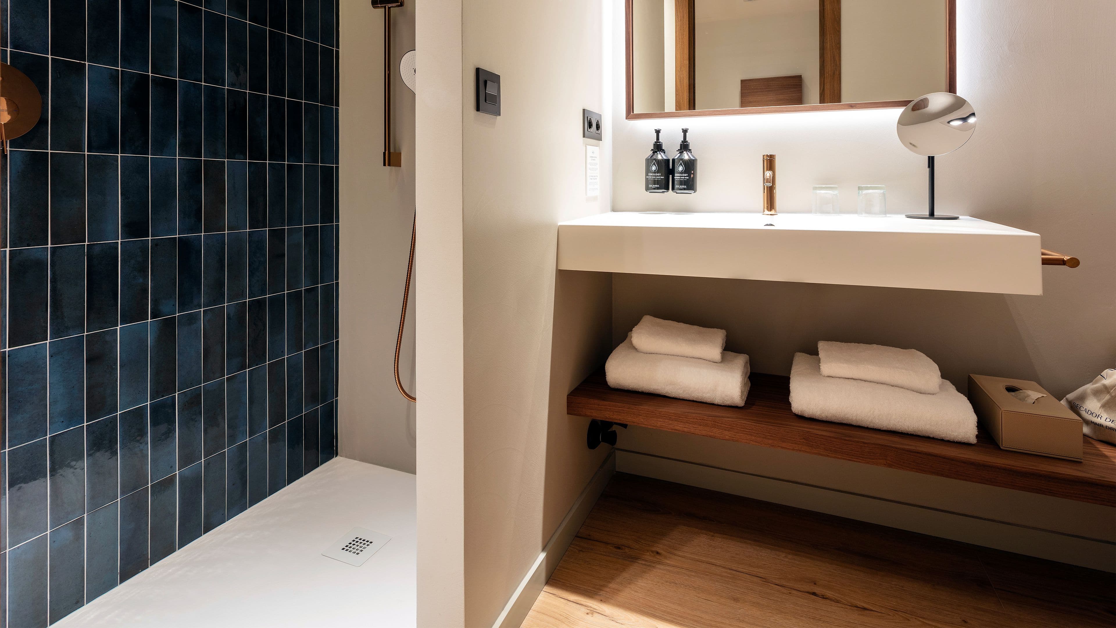 Standard Room - Image 5
