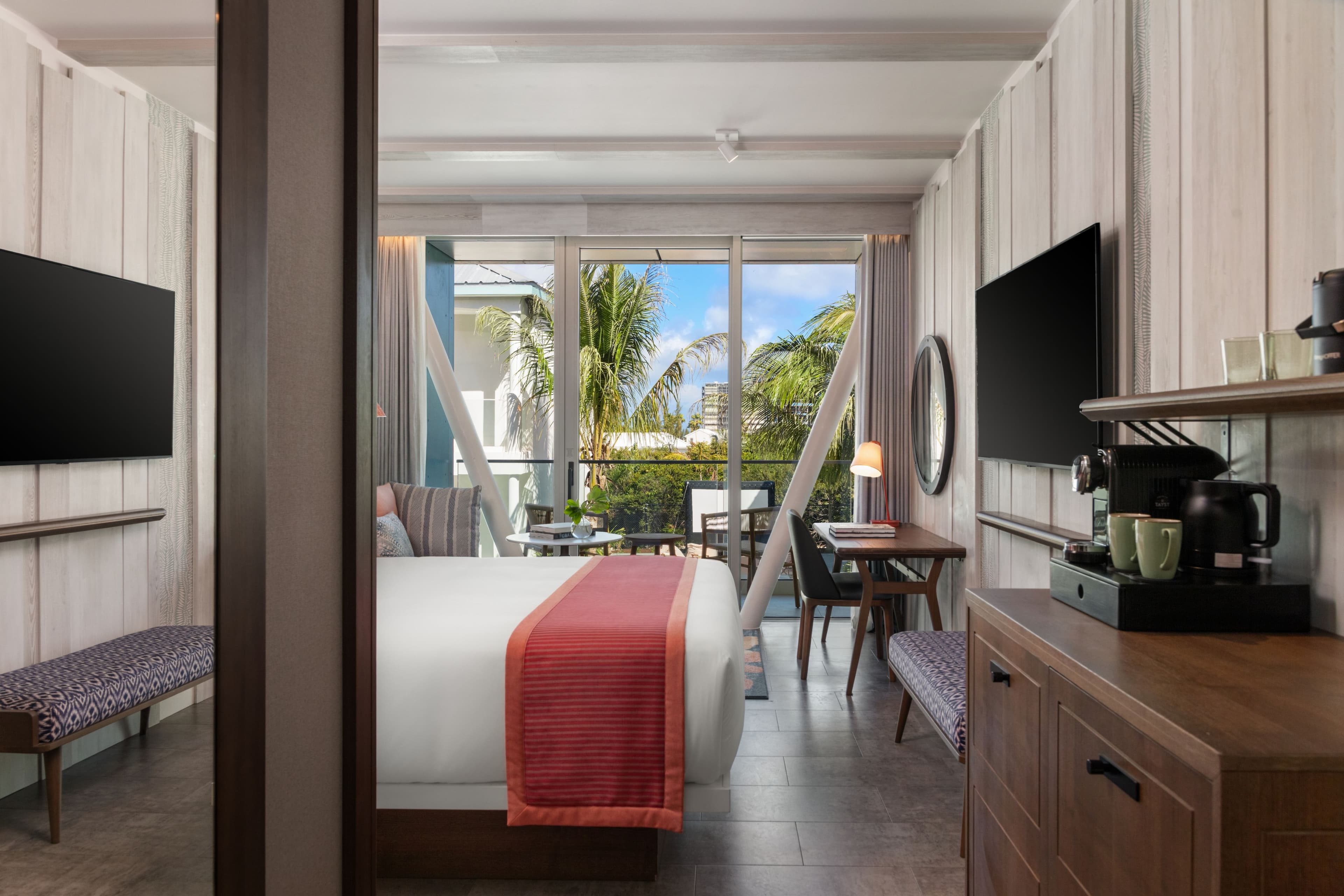 Hotel Indigo Turks & Caicos Grace Bay — 16
