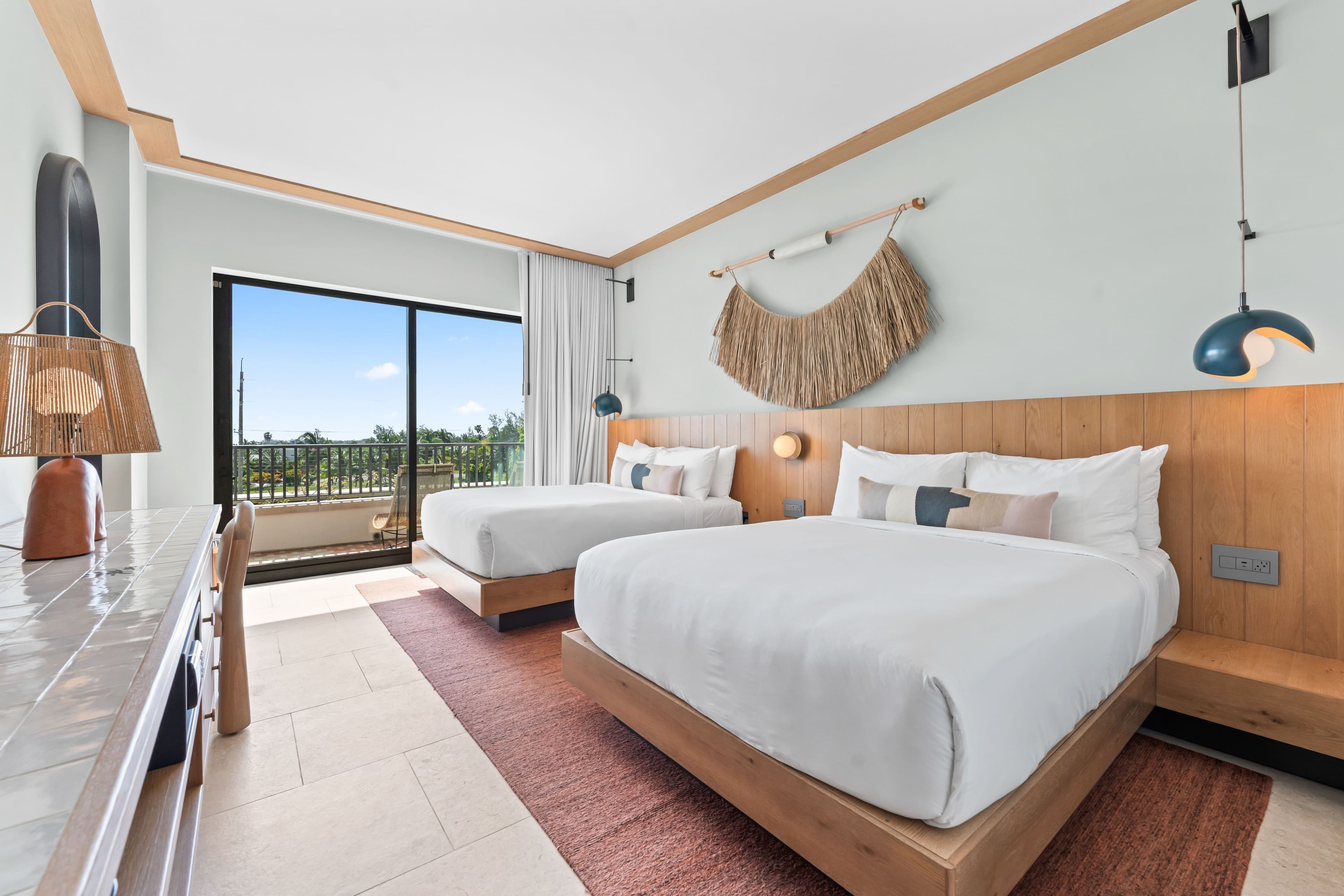 Hotel Indigo Grand Cayman — 20