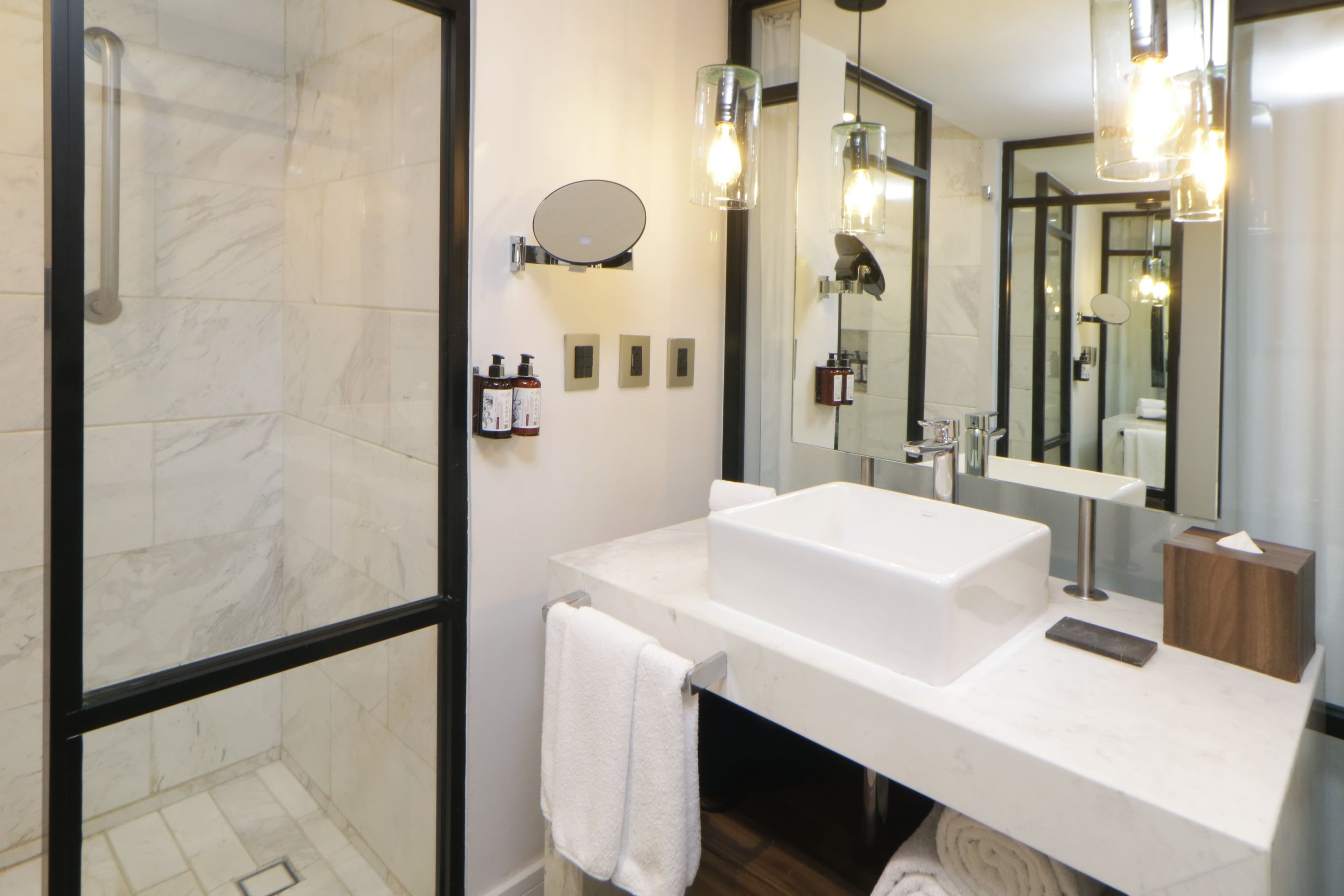 Standard Room - Image 5