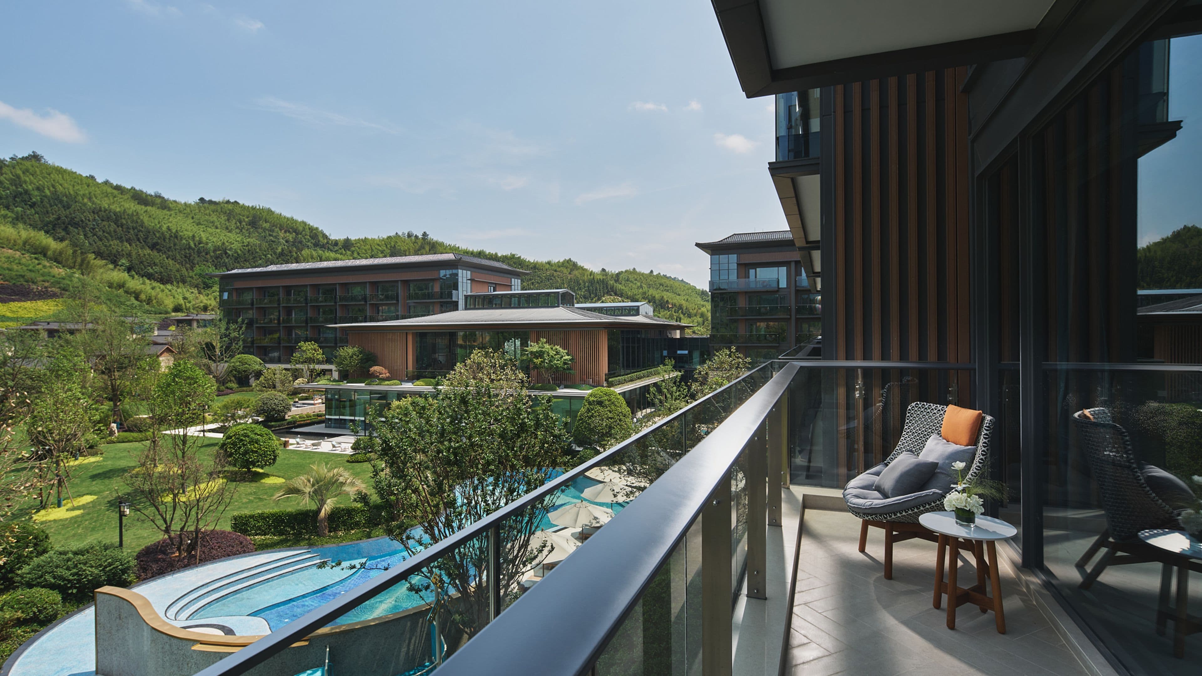 Hotel Indigo Hangzhou Tianmushan - Image 4