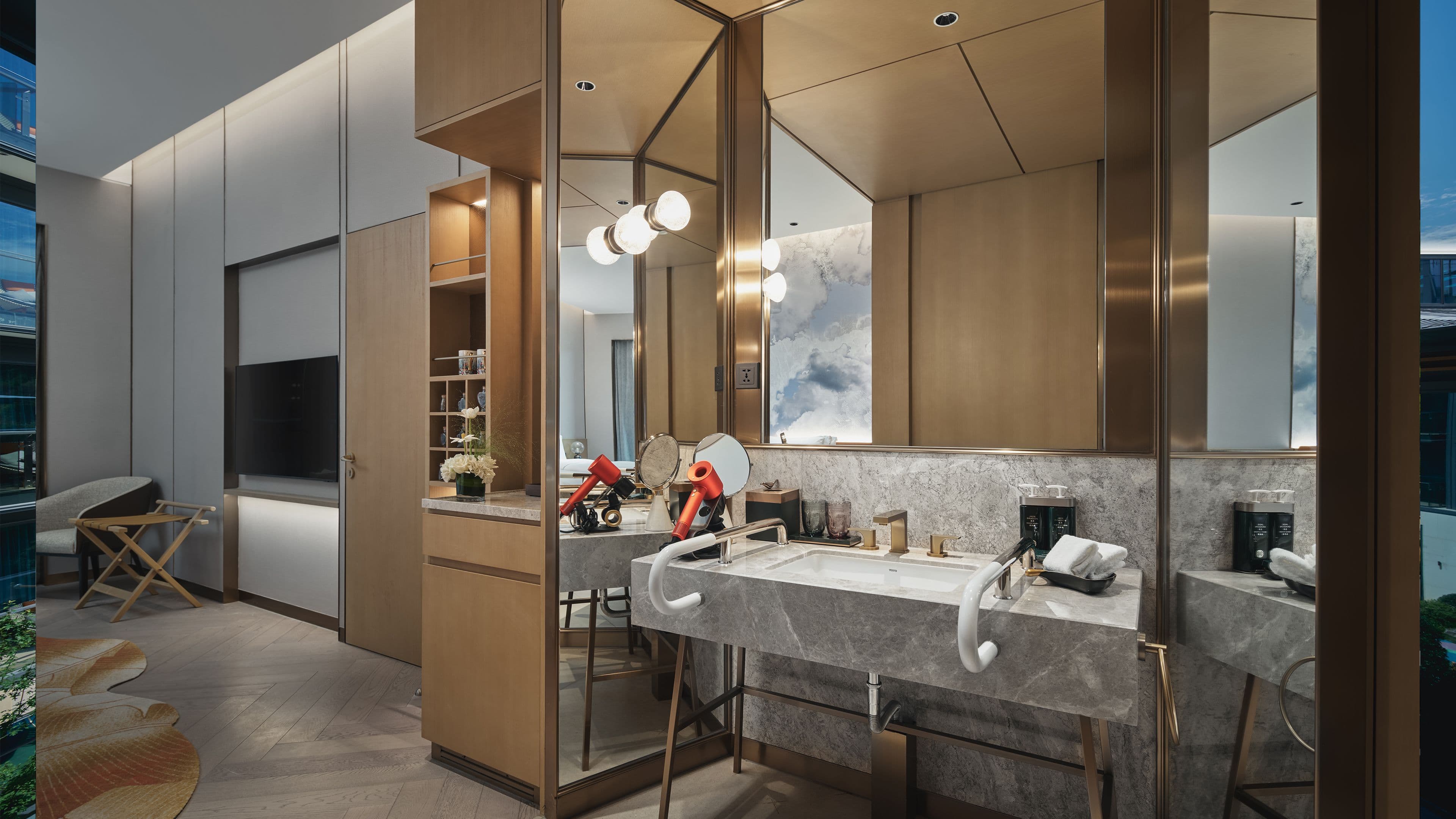 Hotel Indigo Hangzhou Tianmushan — 9