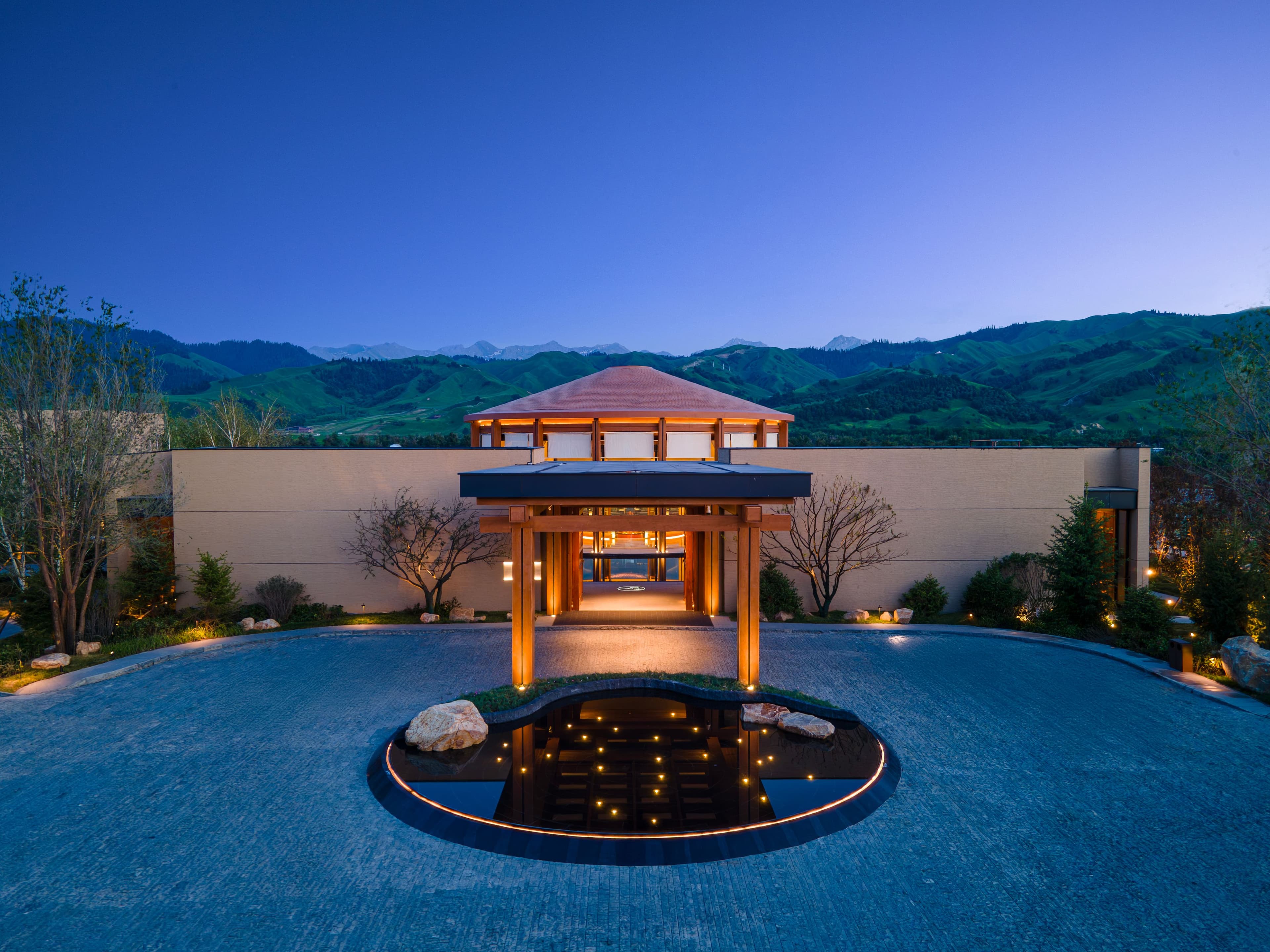Hotel Indigo Nalati - Image 1