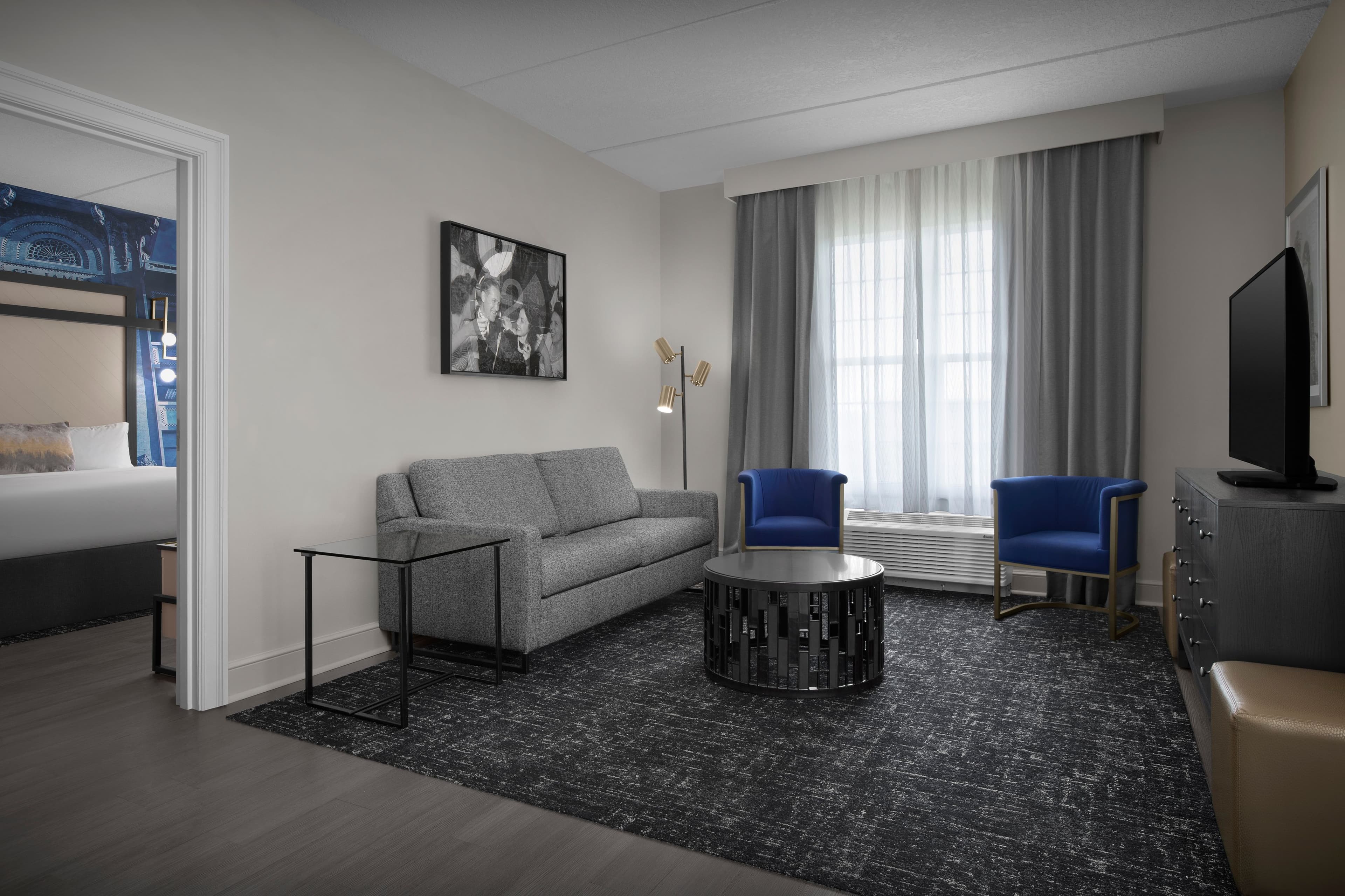 Hotel Indigo Jacksonville-Deerwood Park — 32