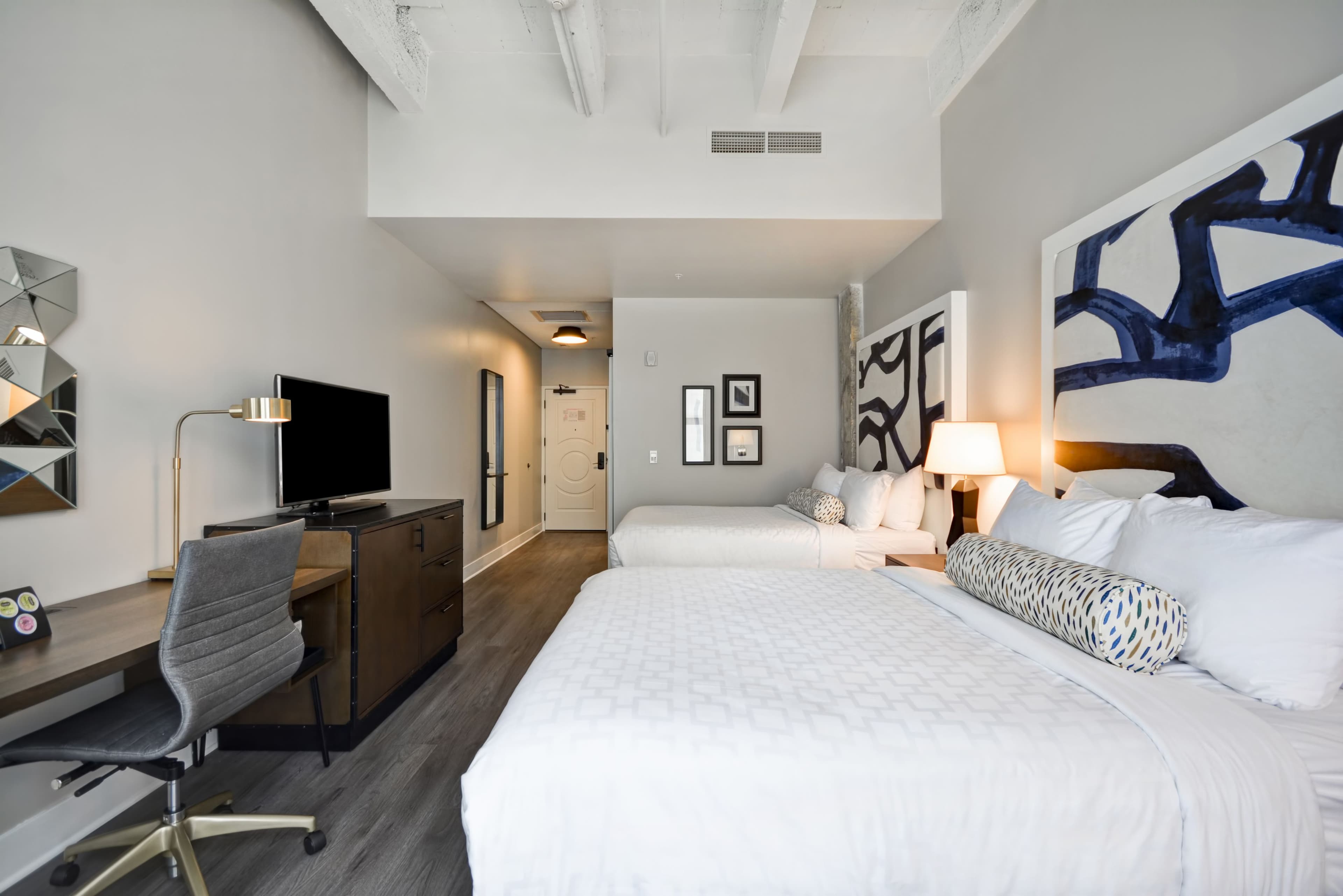 Hotel Indigo Kansas City – The Crossroads — 16