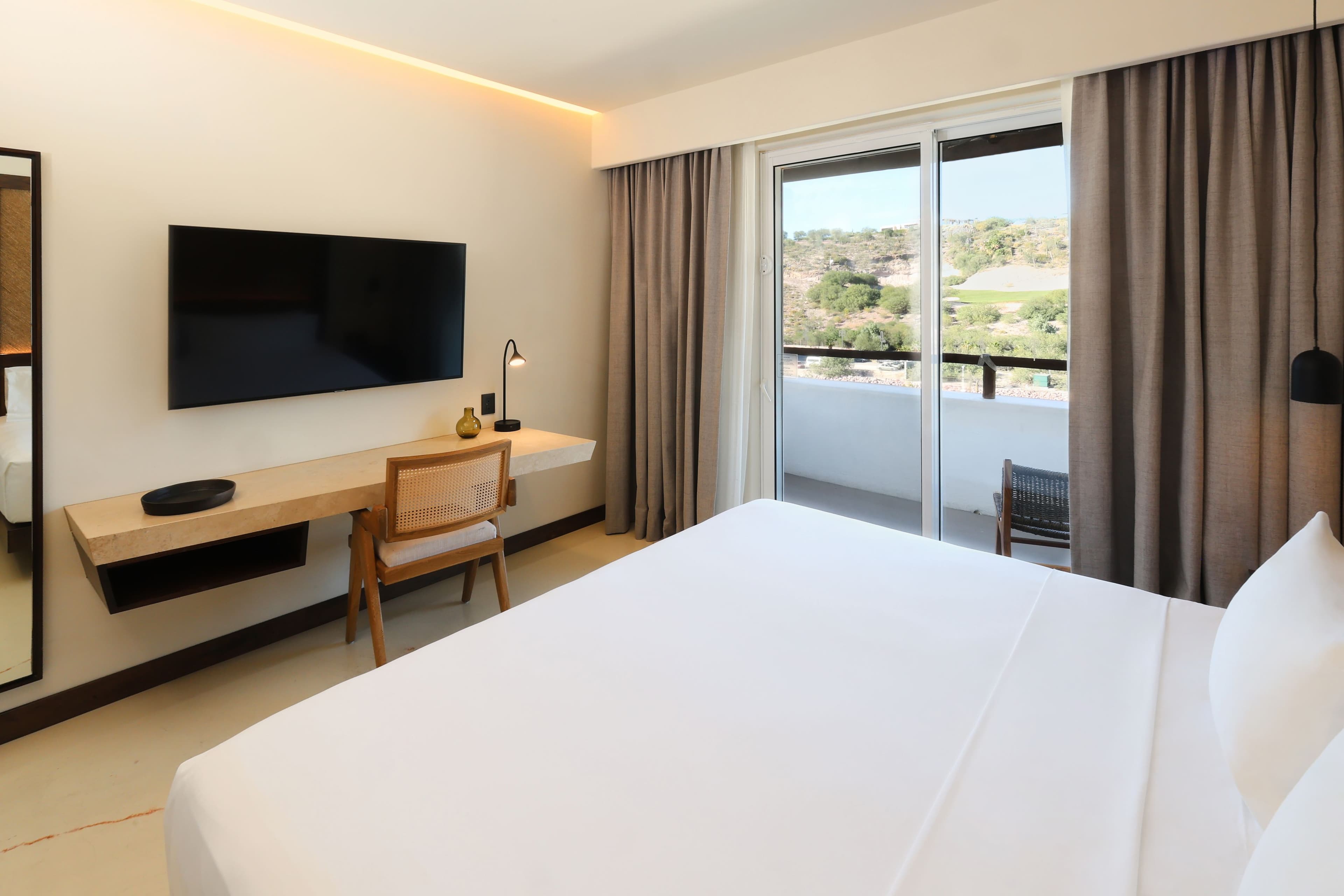 Hotel Indigo La Paz Puerta Cortes — 11