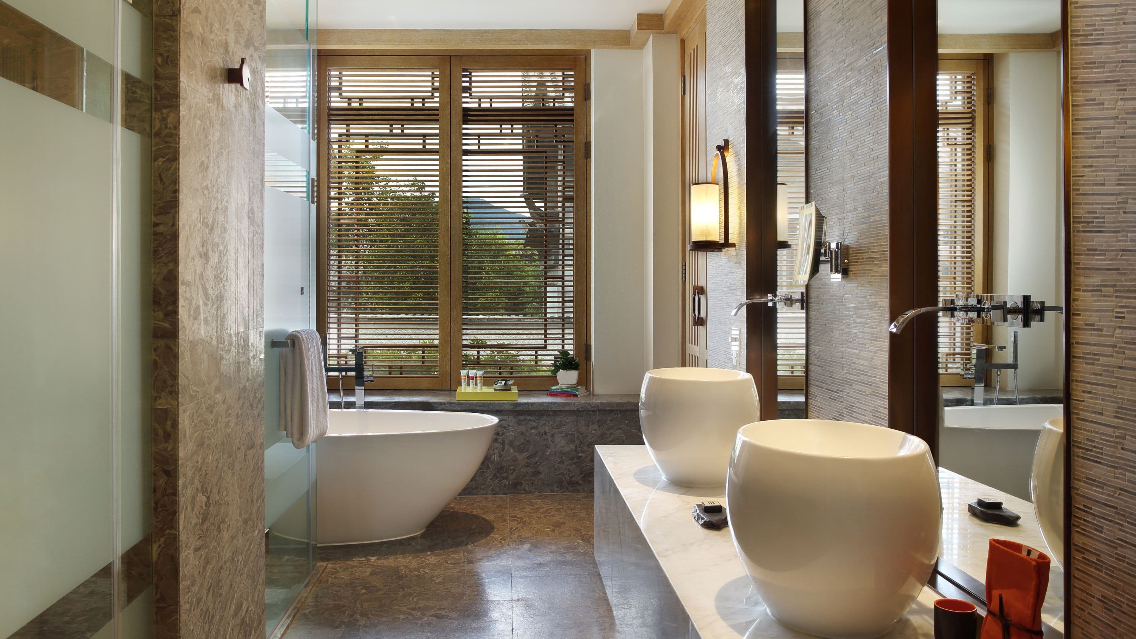 Standard Room - Image 2