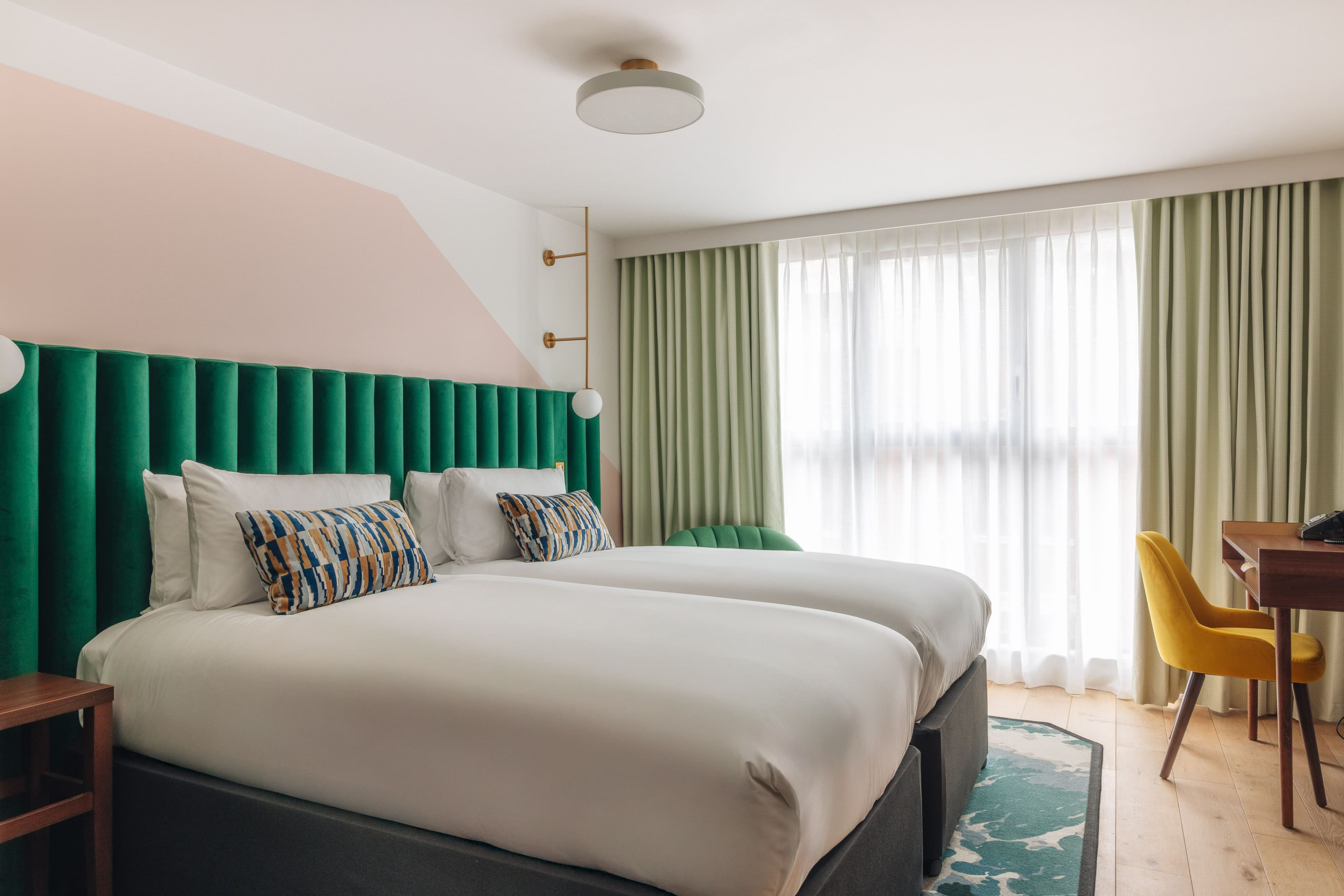 Hotel Indigo London Clerkenwell — 11