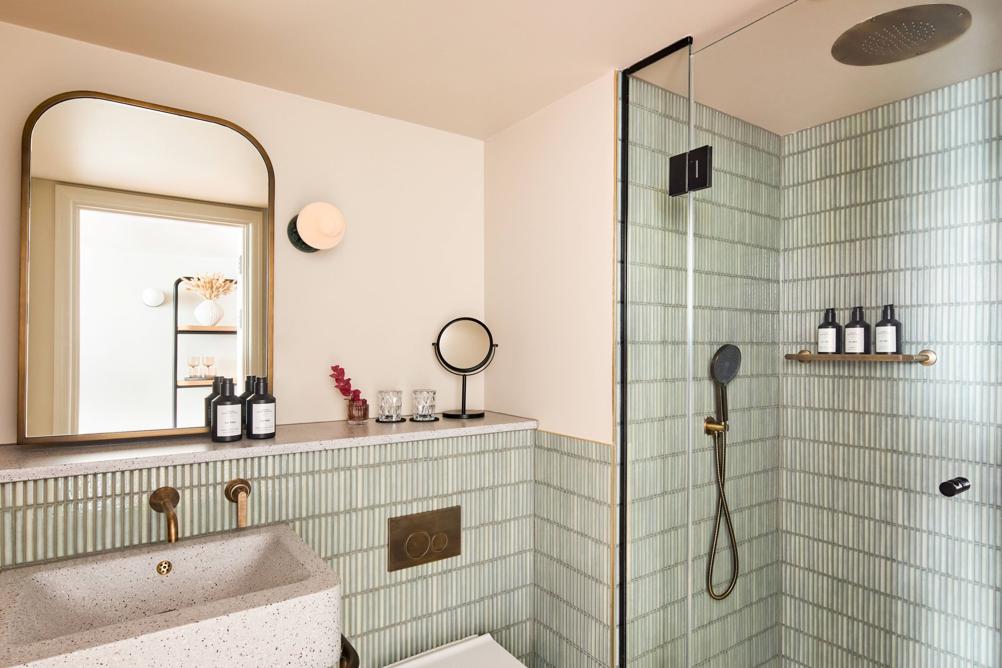 Standard Room - Image 2