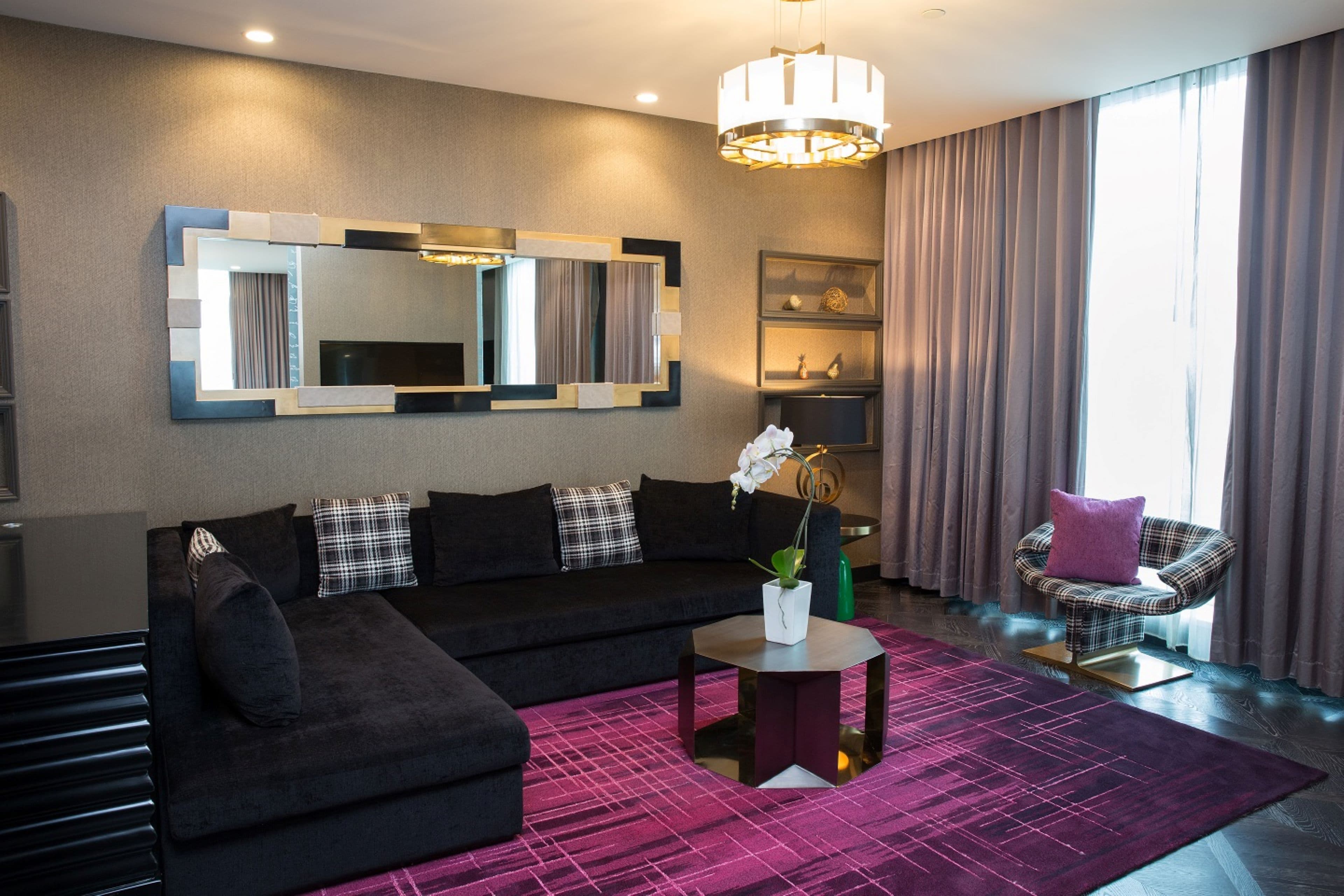 Hotel Indigo Los Angeles Downtown — 79