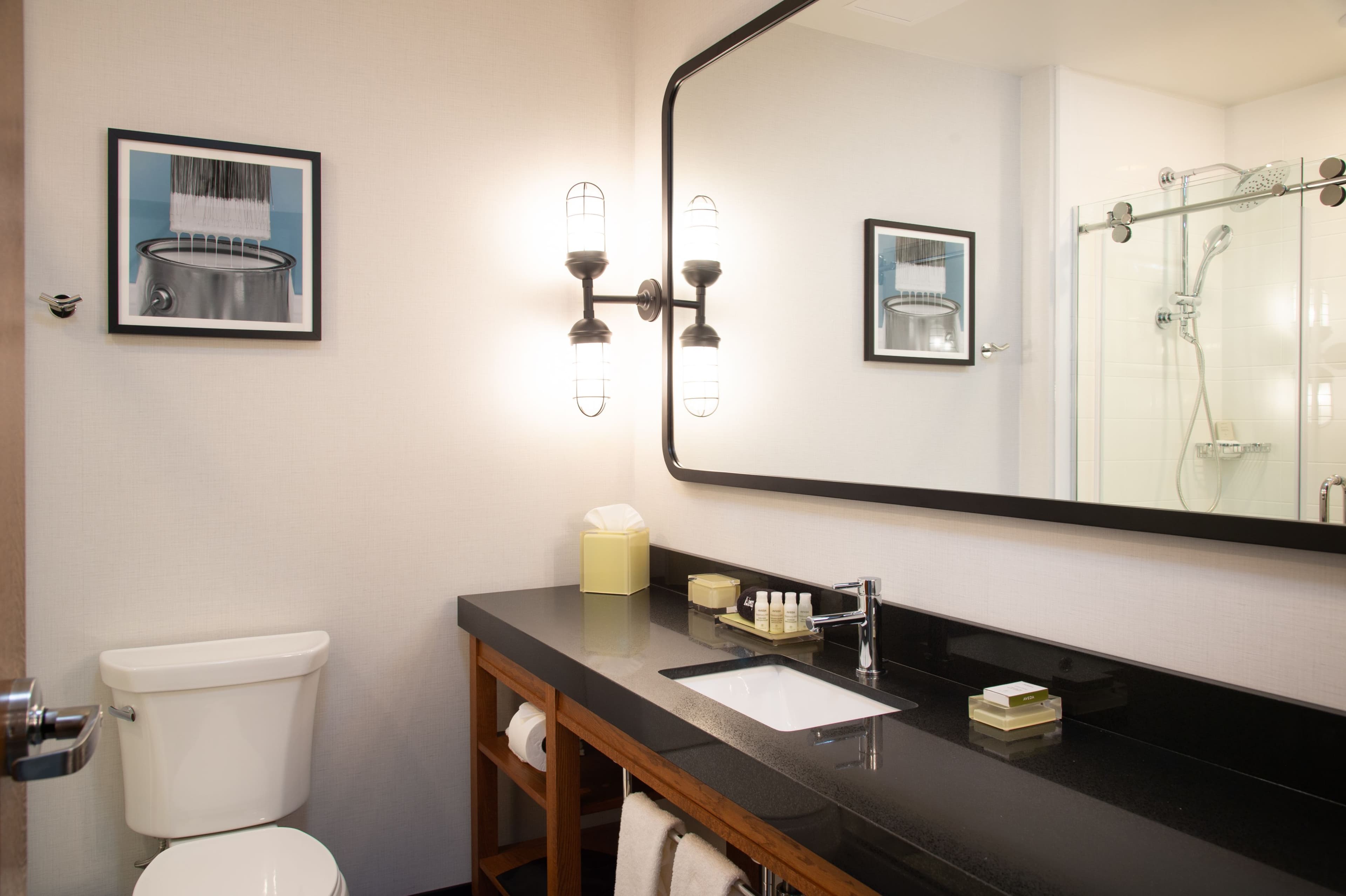 Hotel Indigo Madison Downtown - Image 4