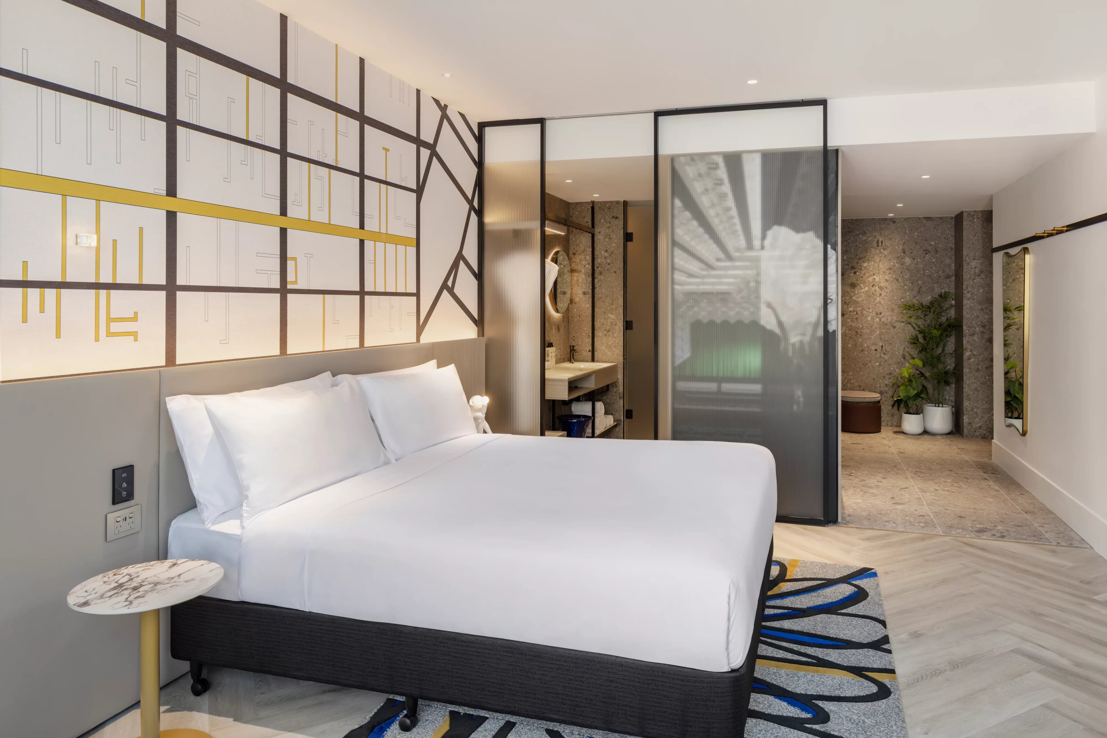 Hotel Indigo Melbourne Little Collins — 11