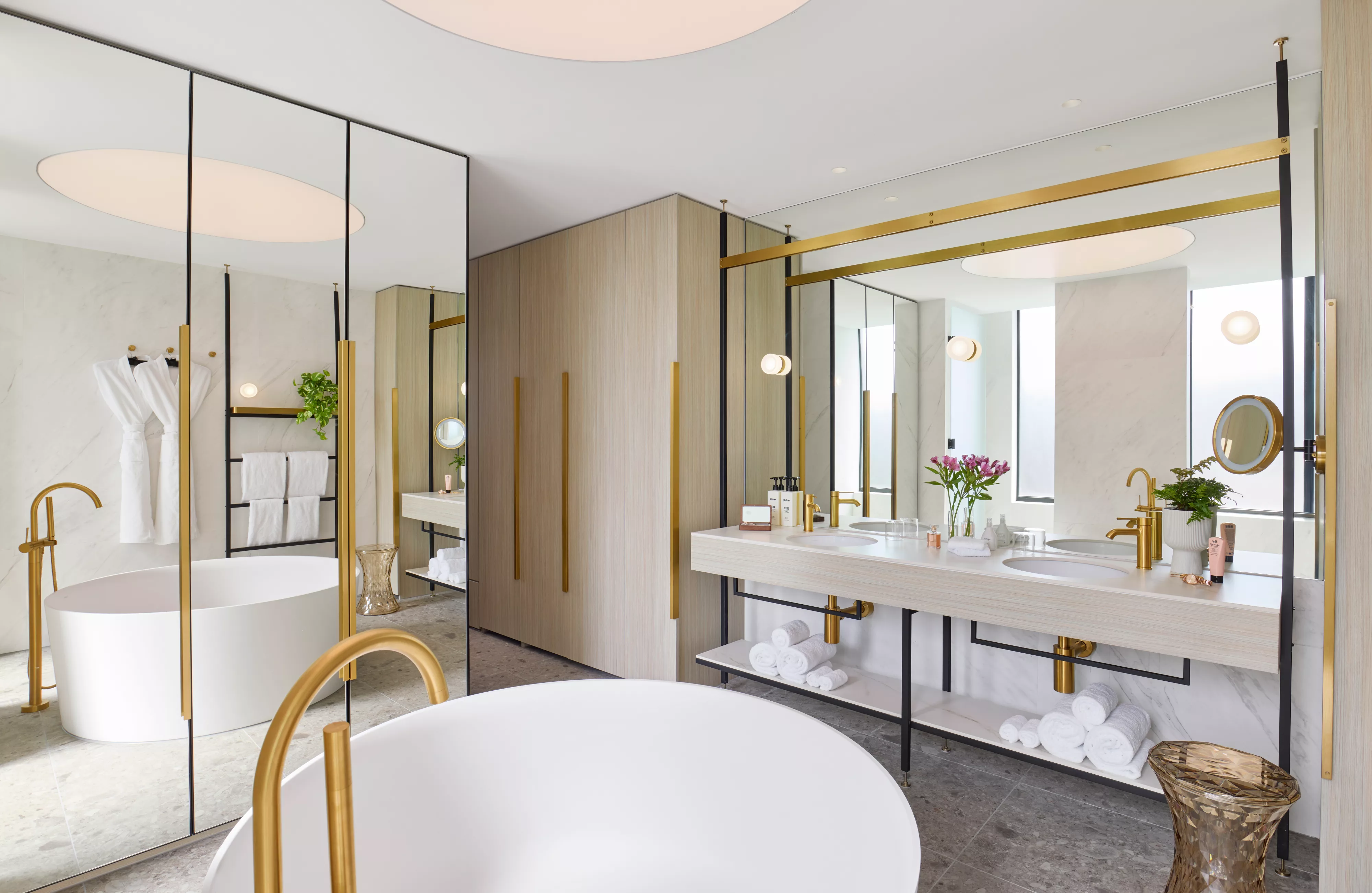 Hotel Indigo Melbourne Little Collins — 45