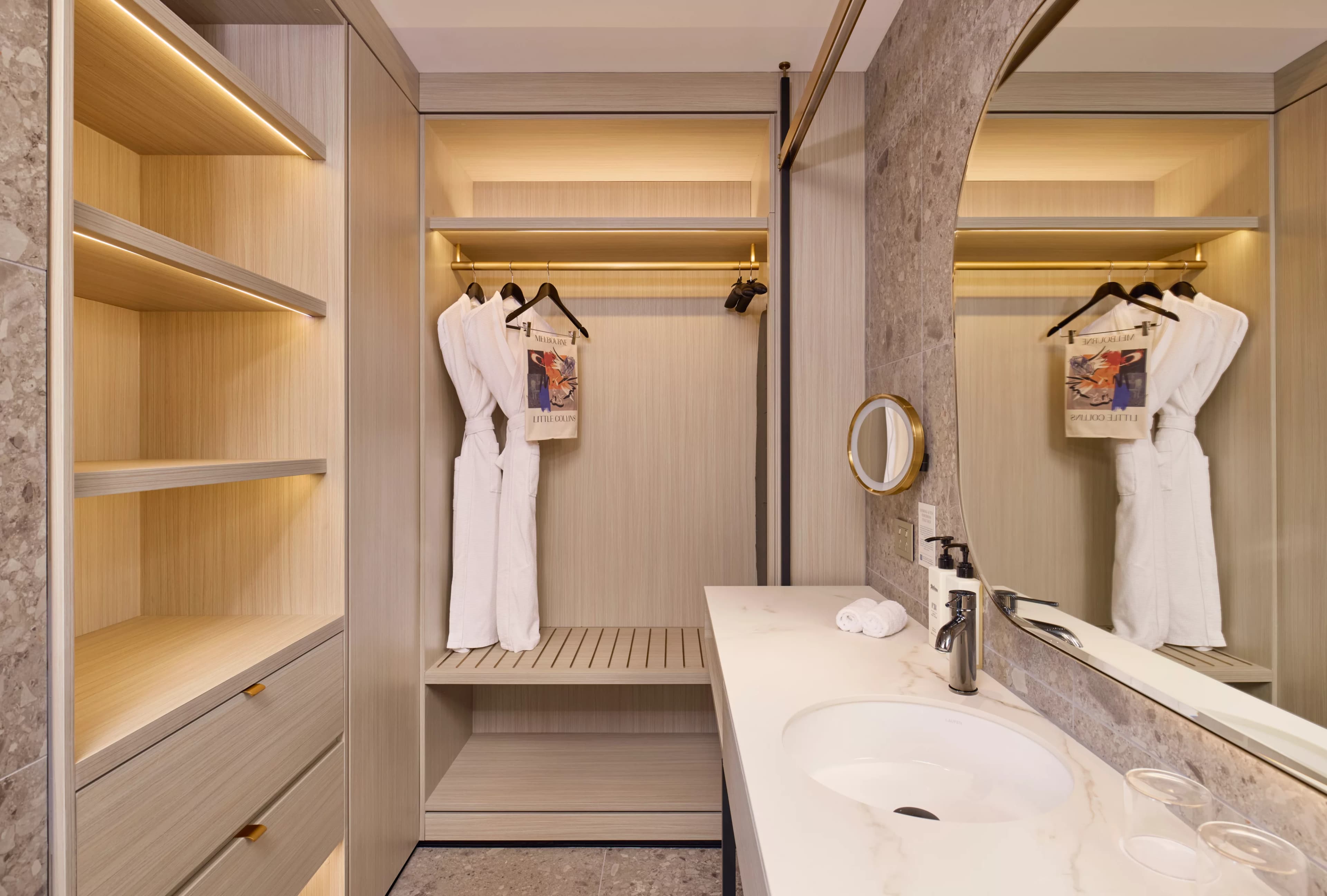Hotel Indigo Melbourne Little Collins — 91
