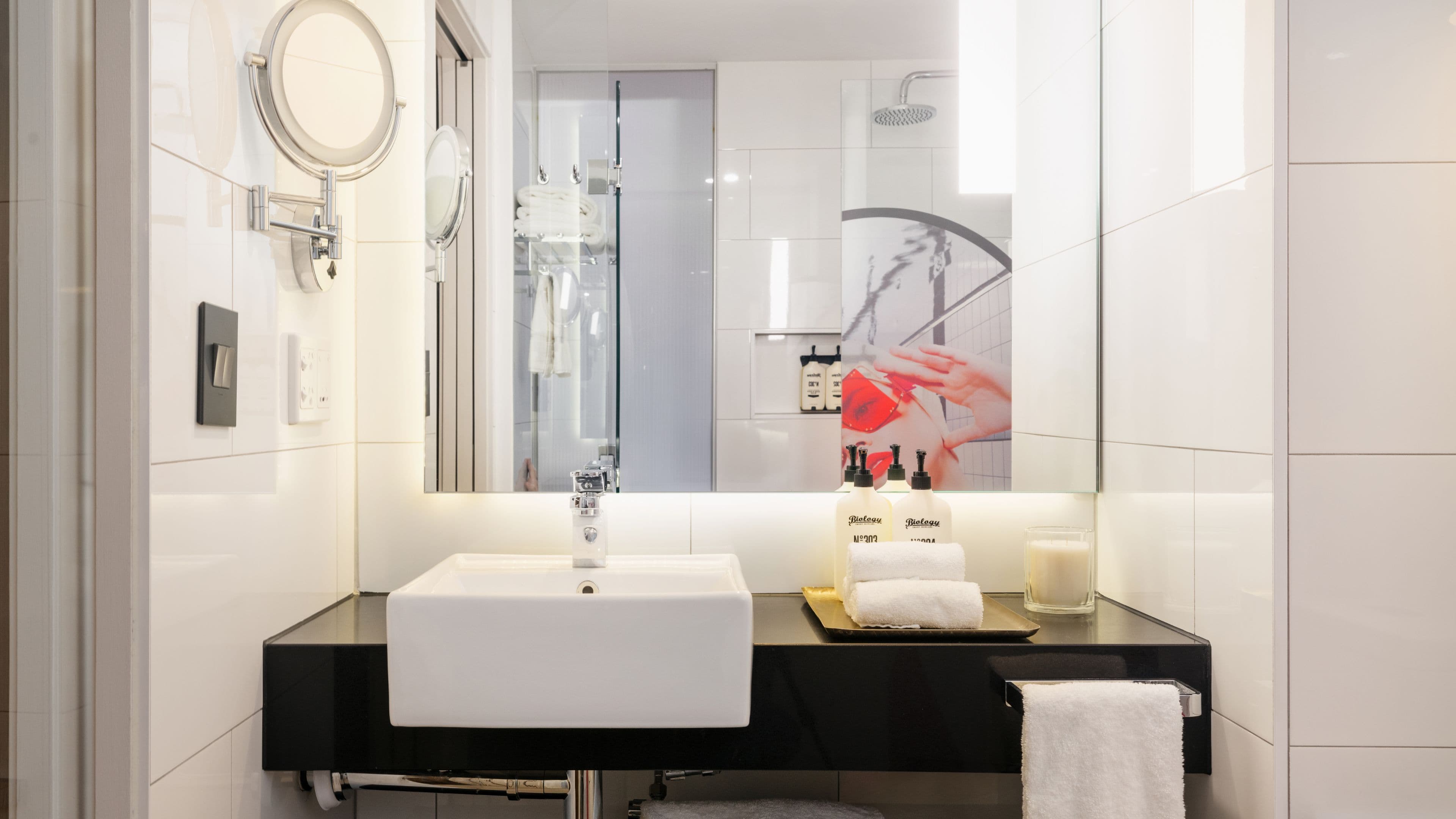 Hotel Indigo Melbourne on Flinders - Image 4