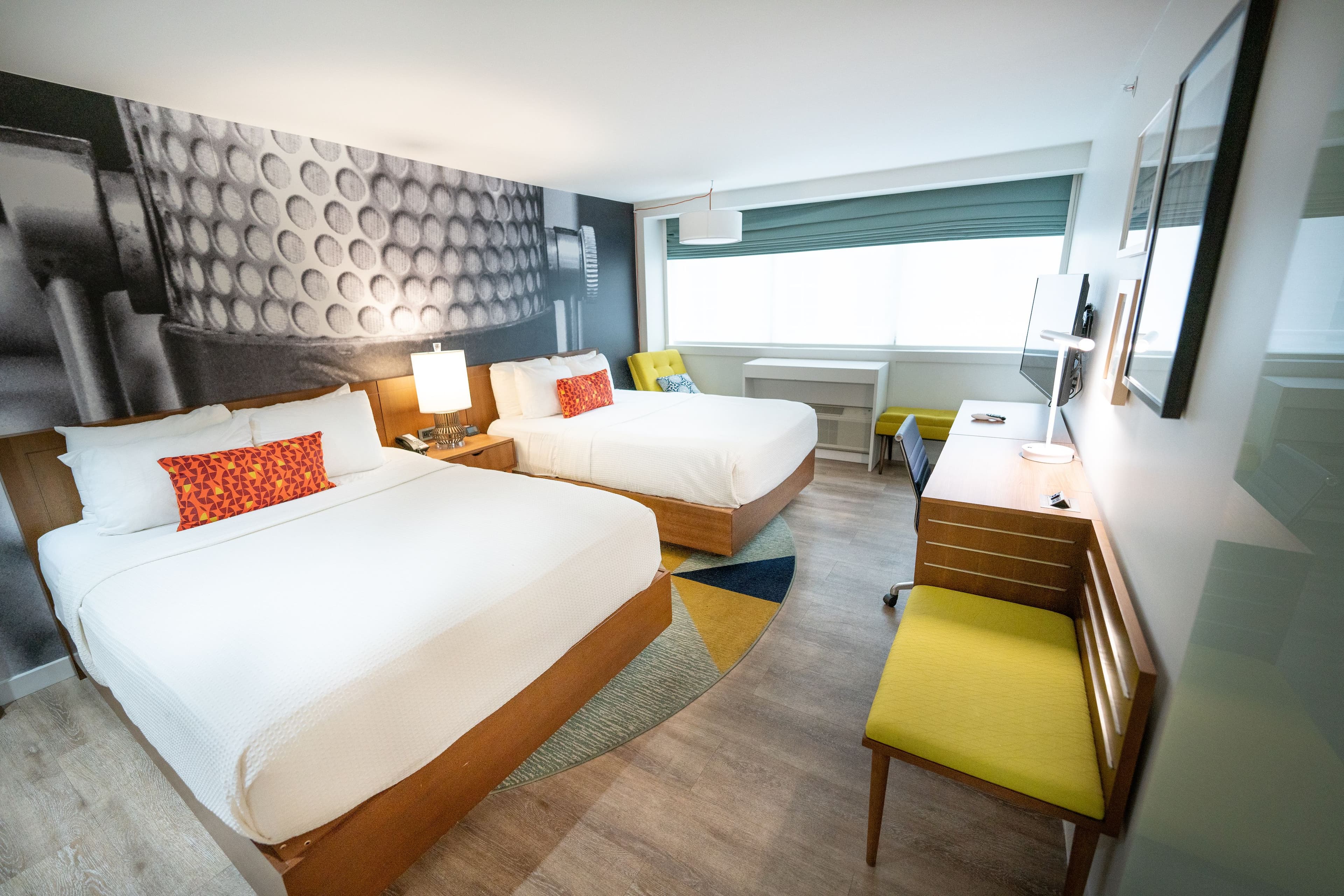 Hotel Indigo Memphis Downtown — 40