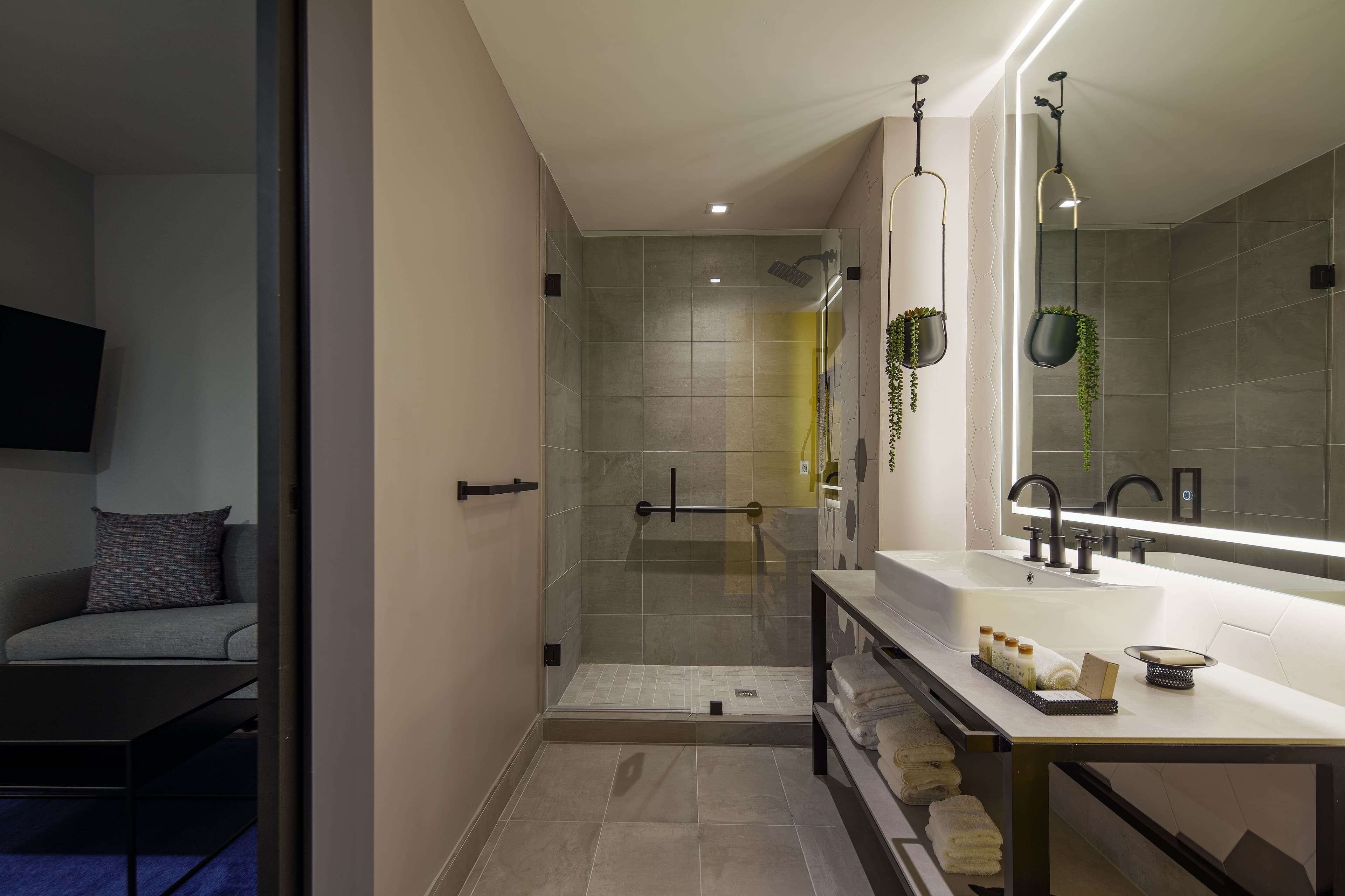 Hotel Indigo Miami Brickell — 8