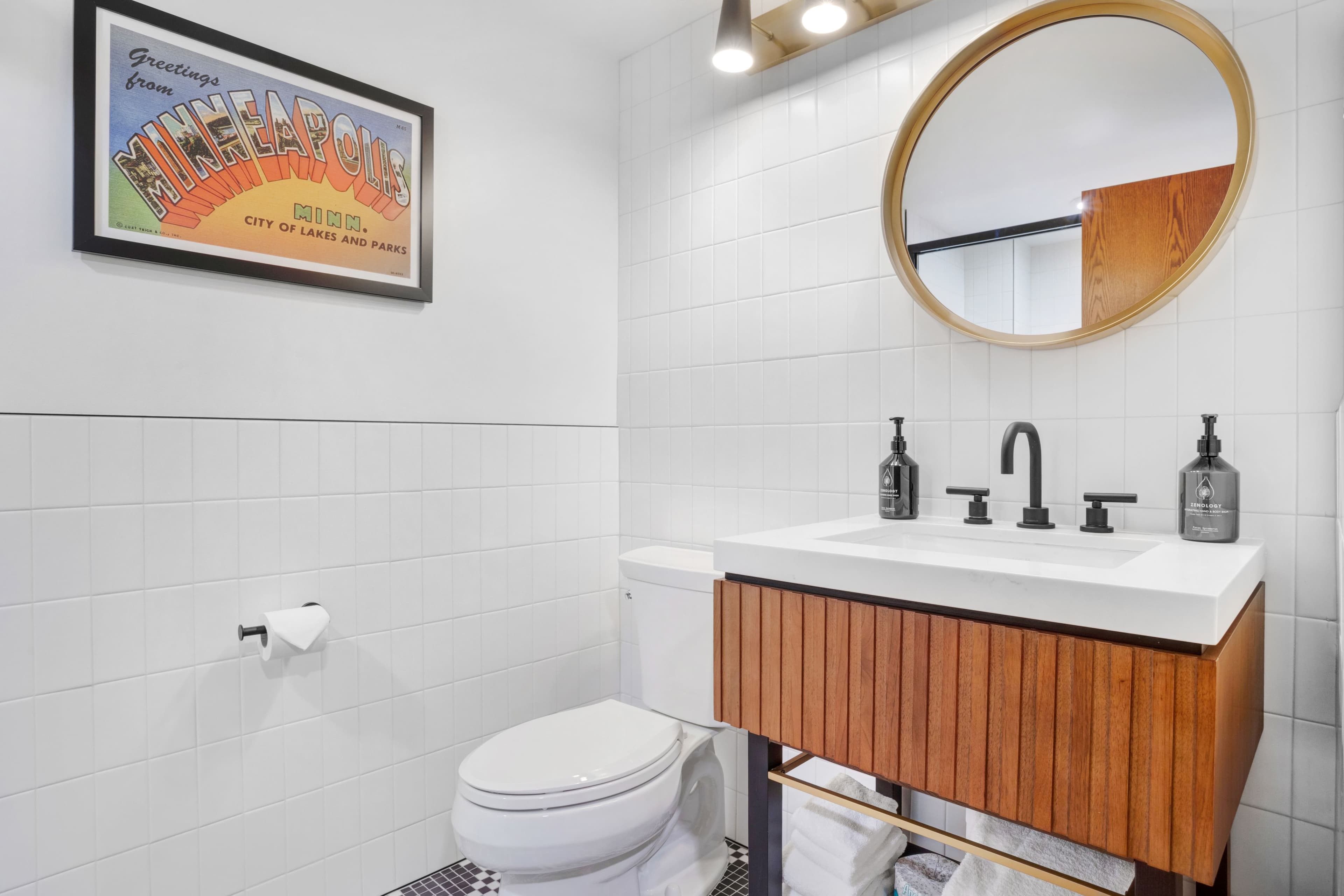 Standard Room  - Image 7