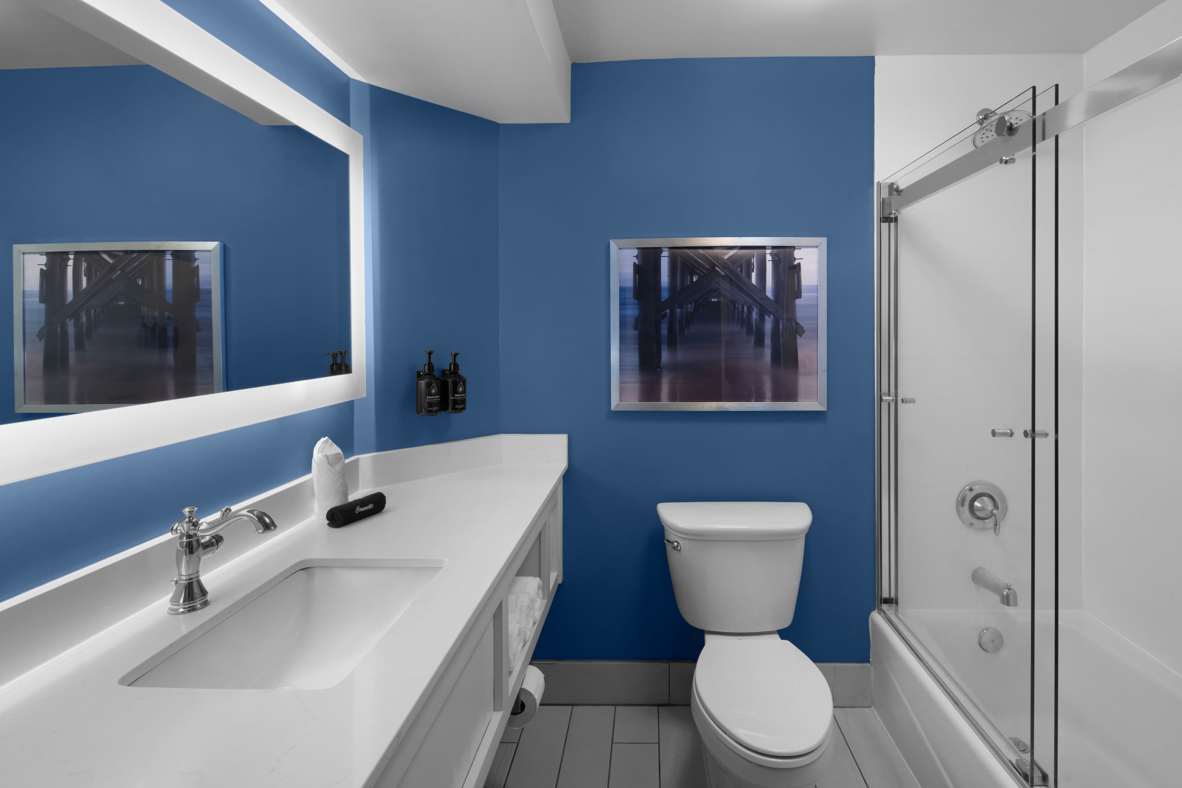 Hotel Indigo Mount Pleasant - Image 3
