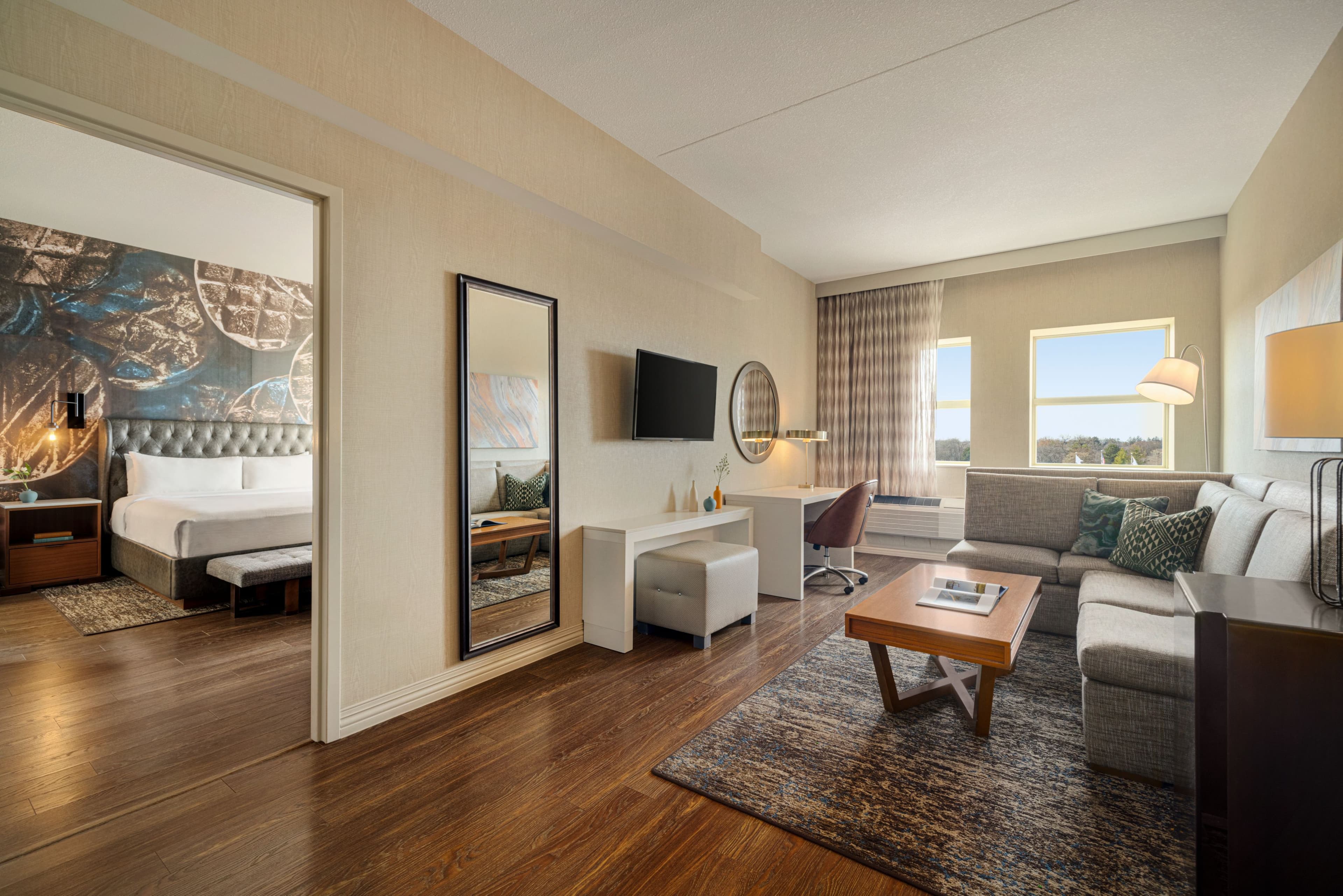 Hotel Indigo Naperville Riverwalk — 37