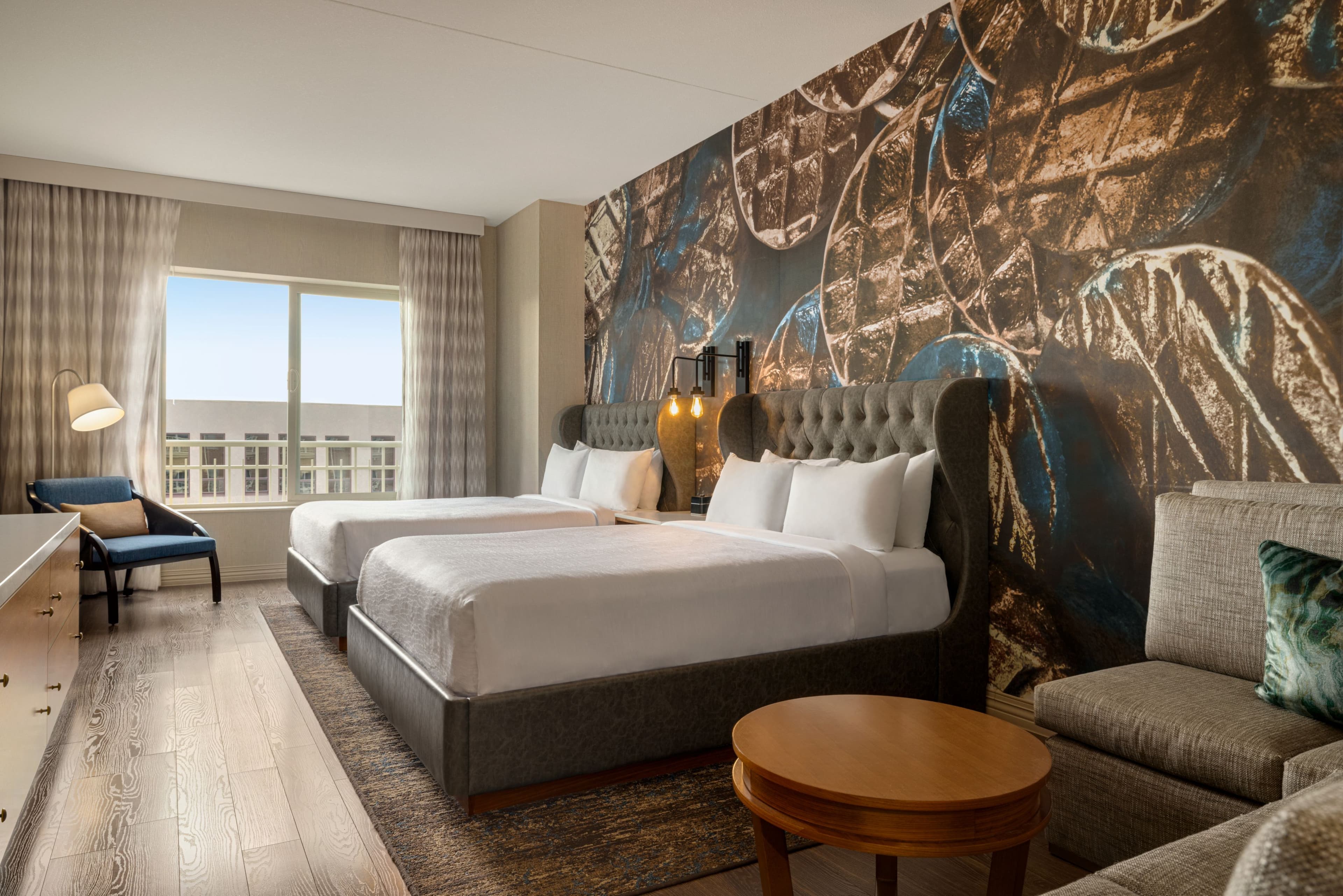 Hotel Indigo Naperville Riverwalk — 34