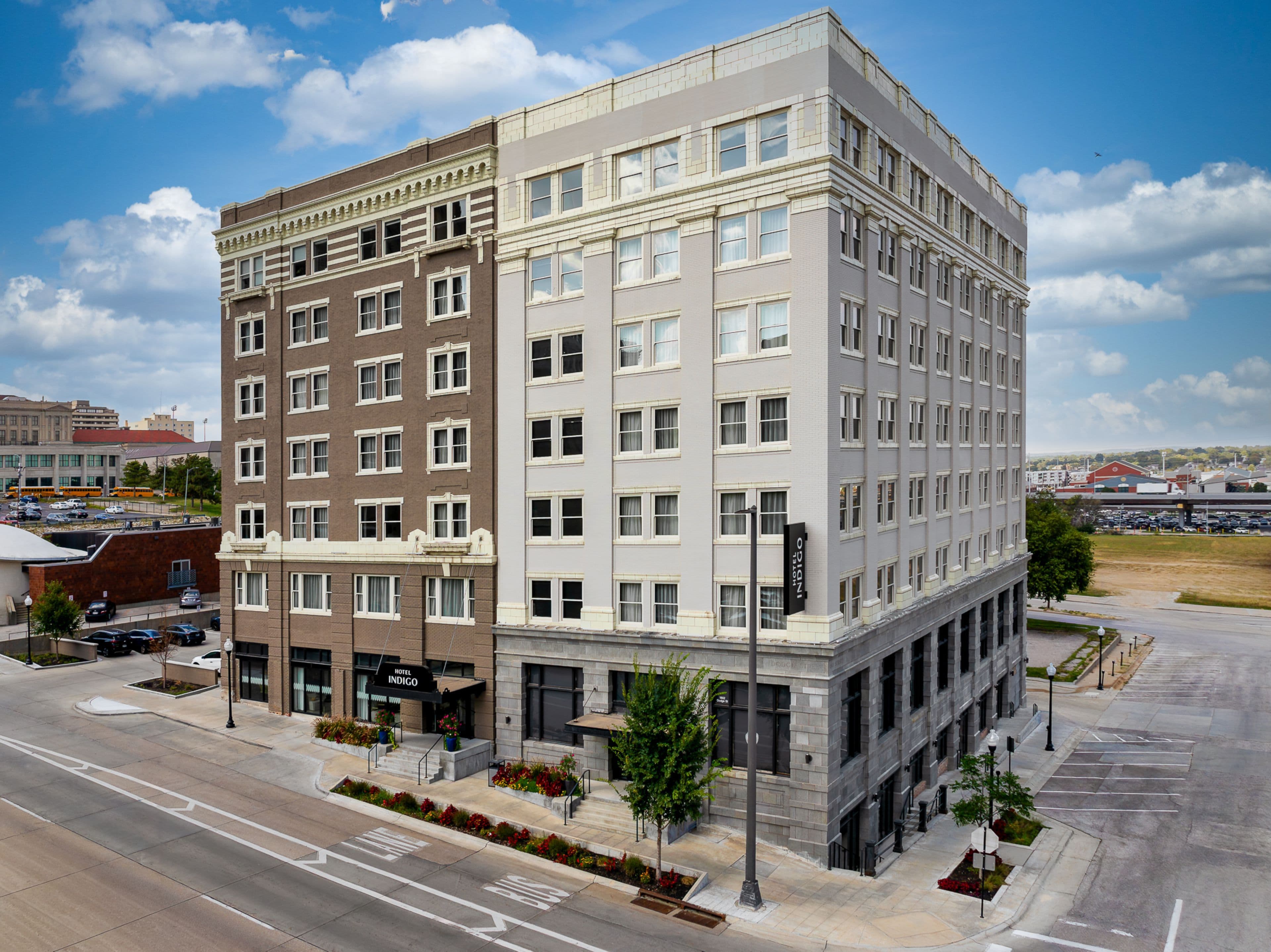 Hotel Indigo Omaha Downtown - Image 1