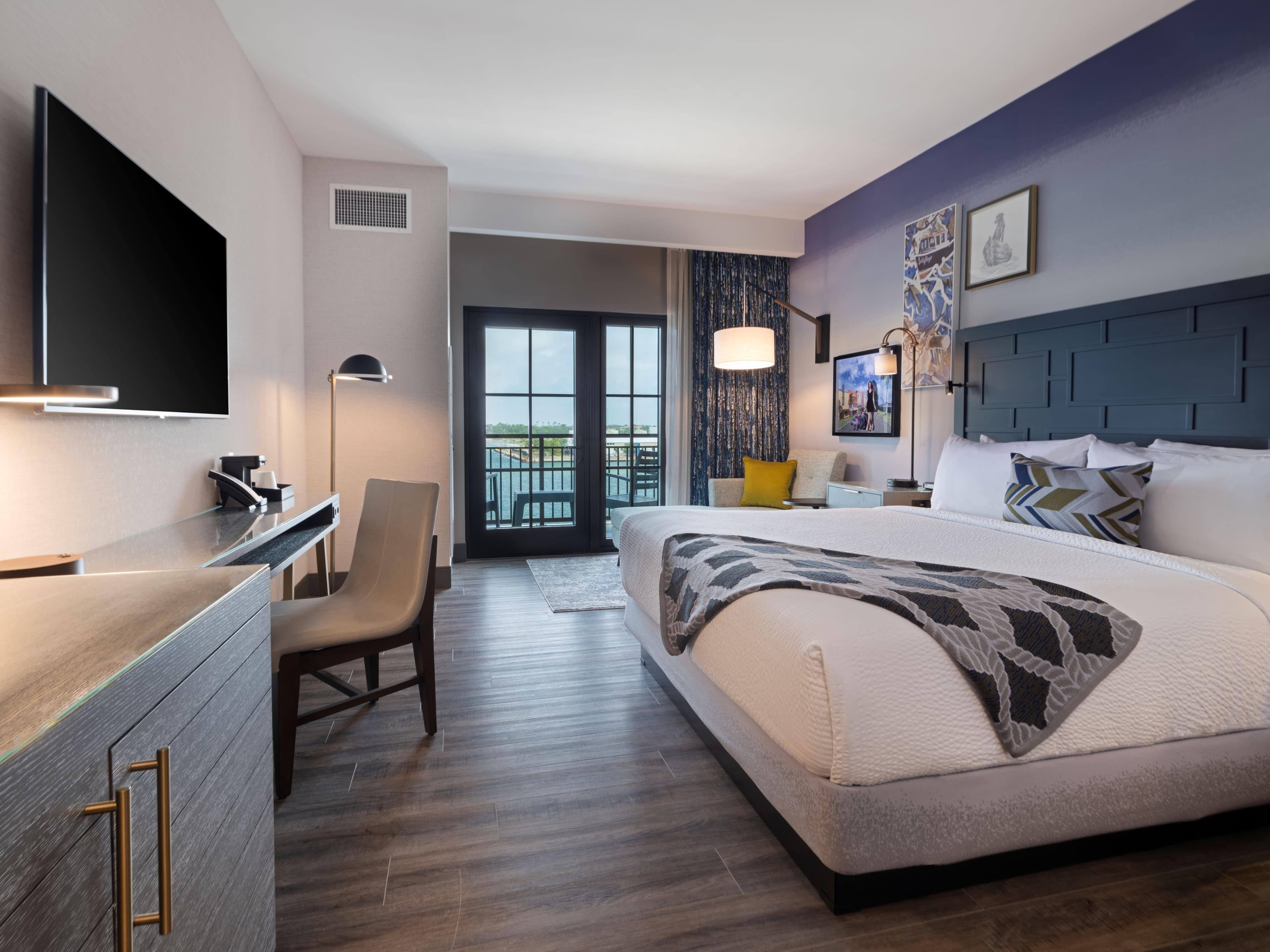 Hotel Indigo Panama City Marina — 9
