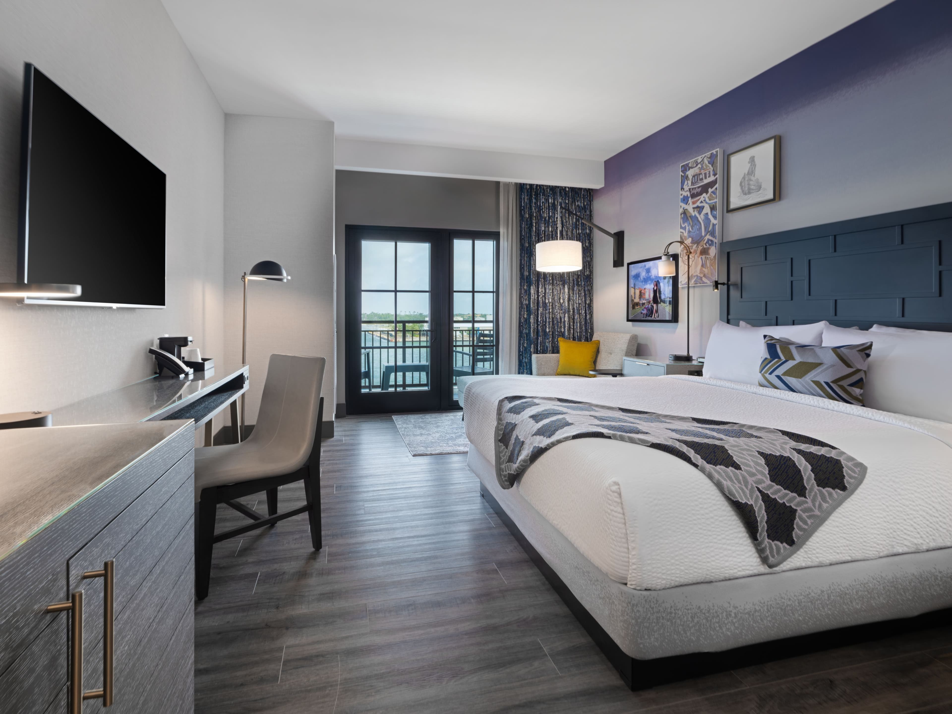 Hotel Indigo Panama City Marina — 11