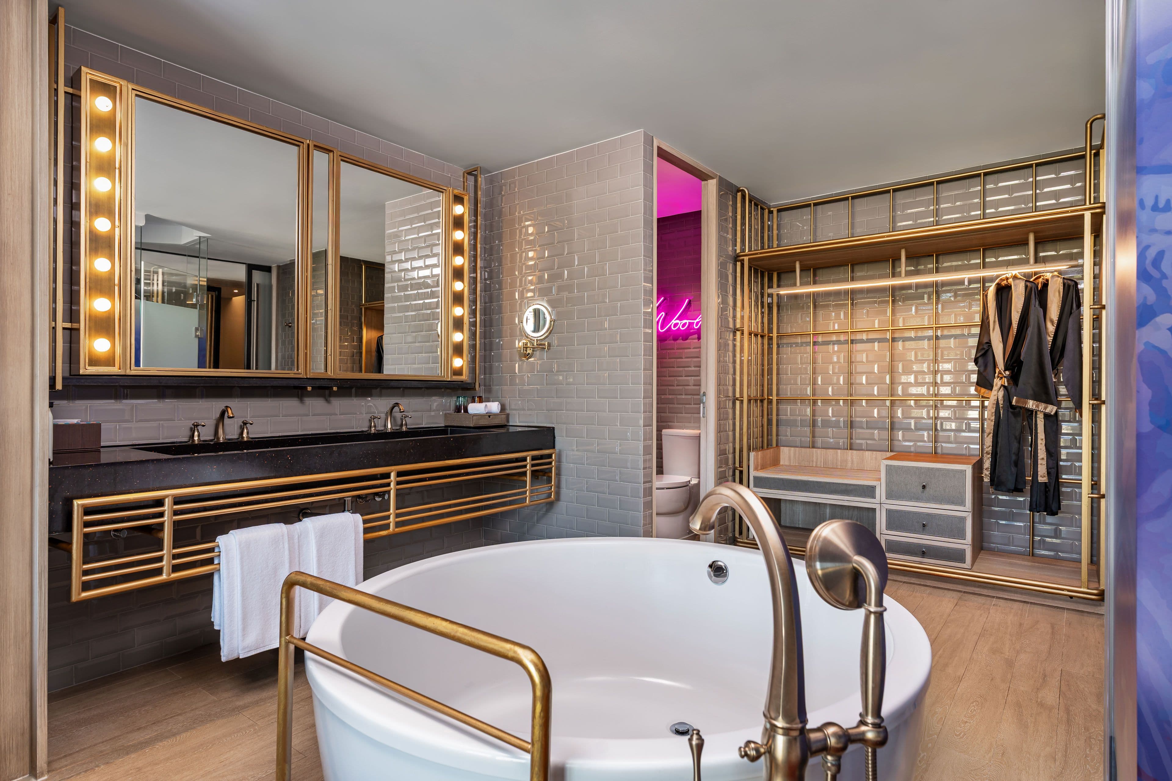 Hotel Indigo Phuket Patong — 88