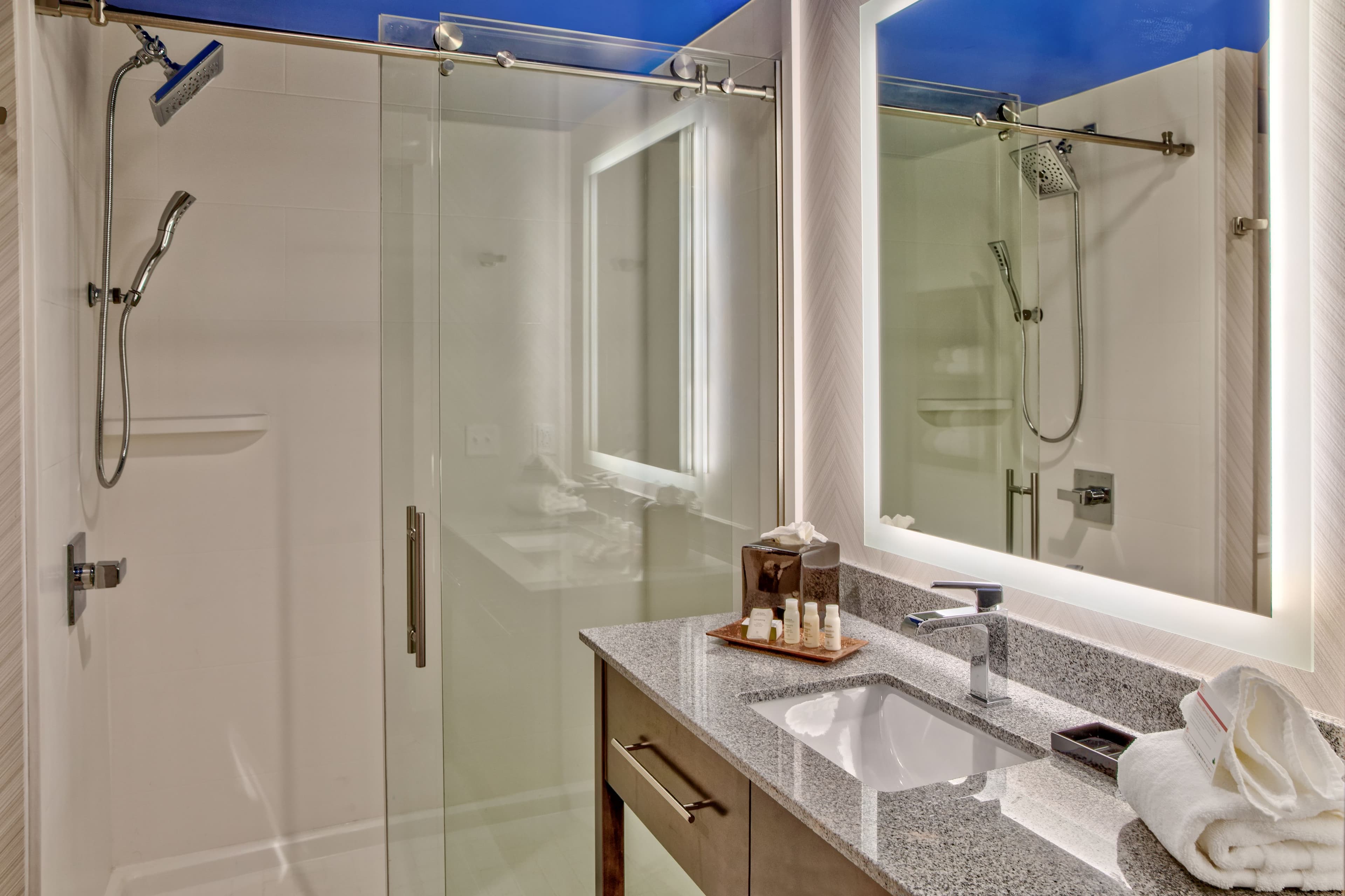 Hotel Indigo Pittsburgh University-Oakland — 6