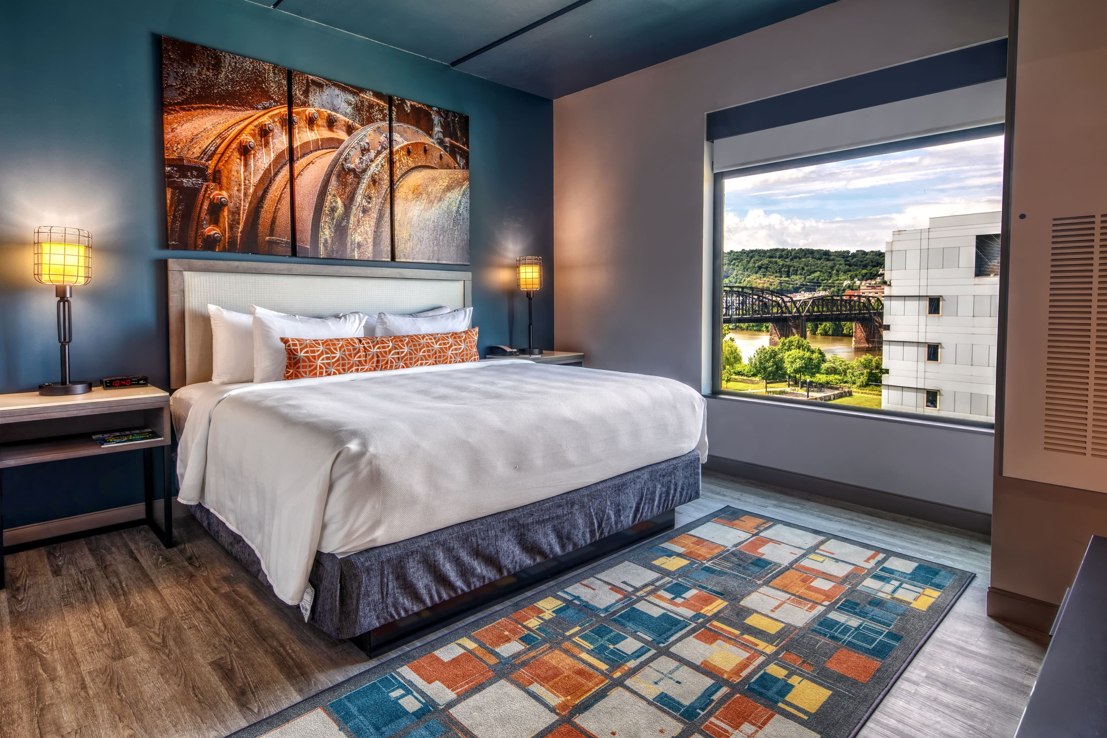 Hotel Indigo Pittsburgh University-Oakland — 17