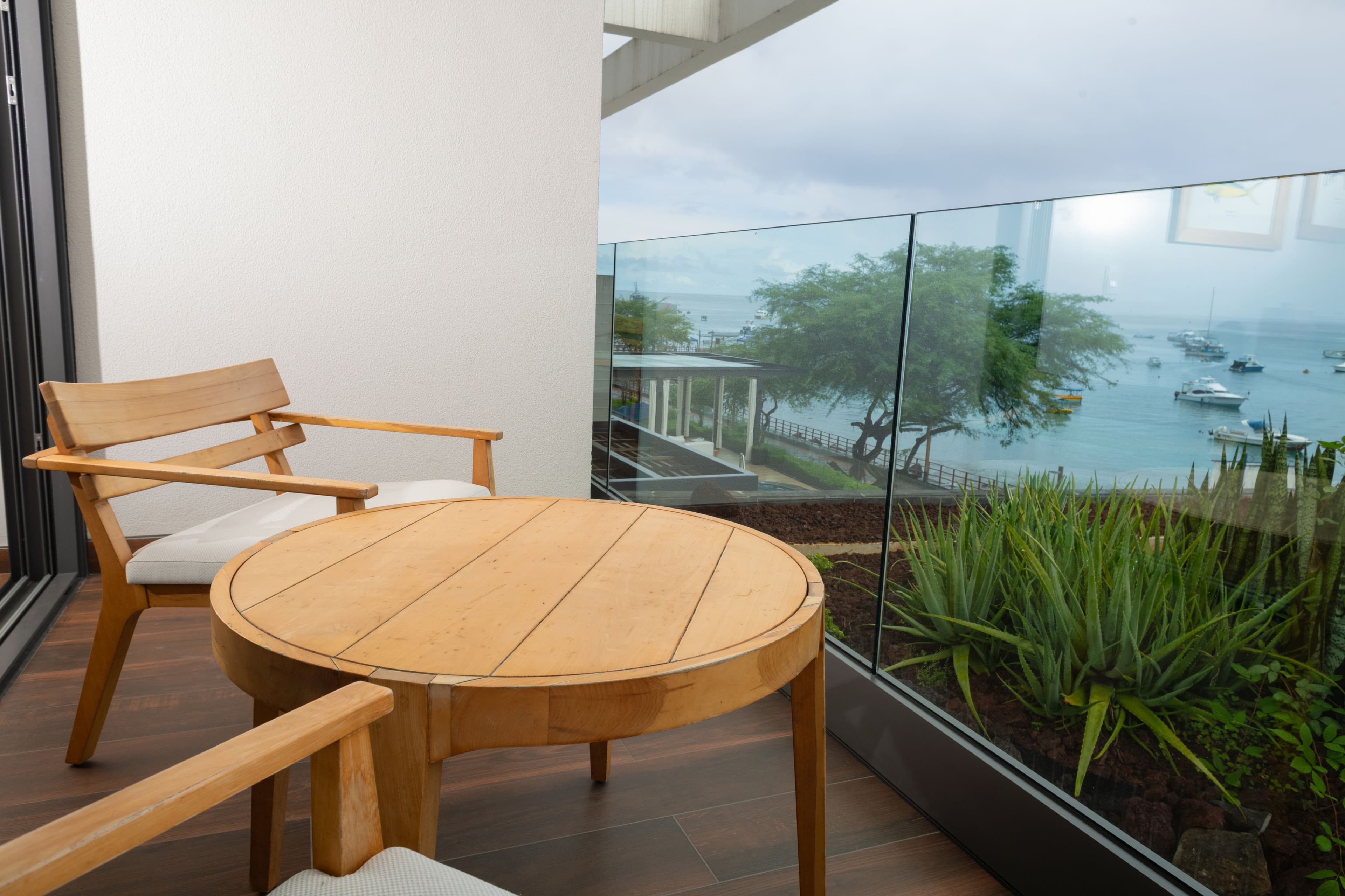 Hotel Indigo Galapagos — 16