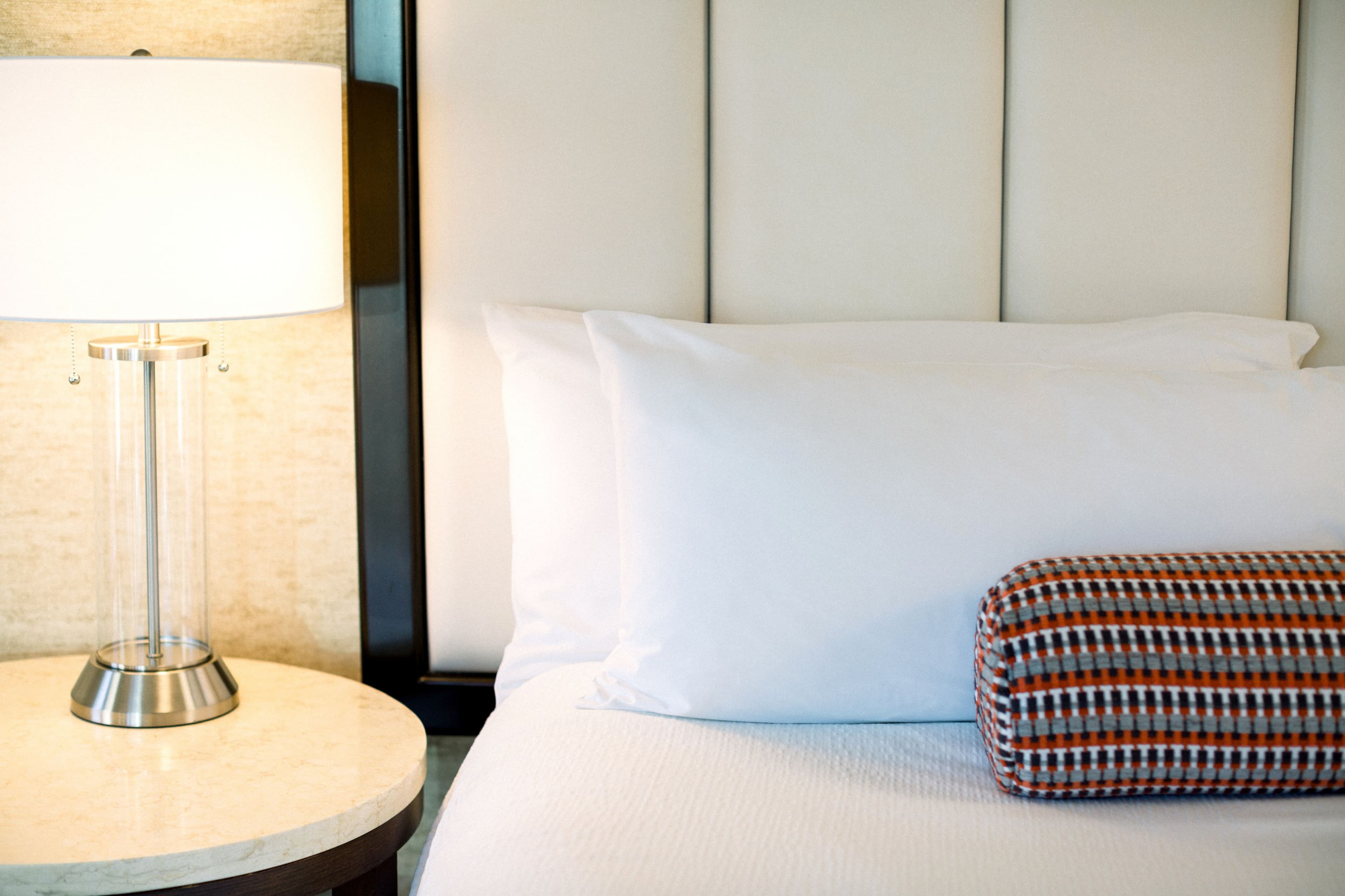 Hotel Indigo San Diego-Gaslamp Quarter - Image 2
